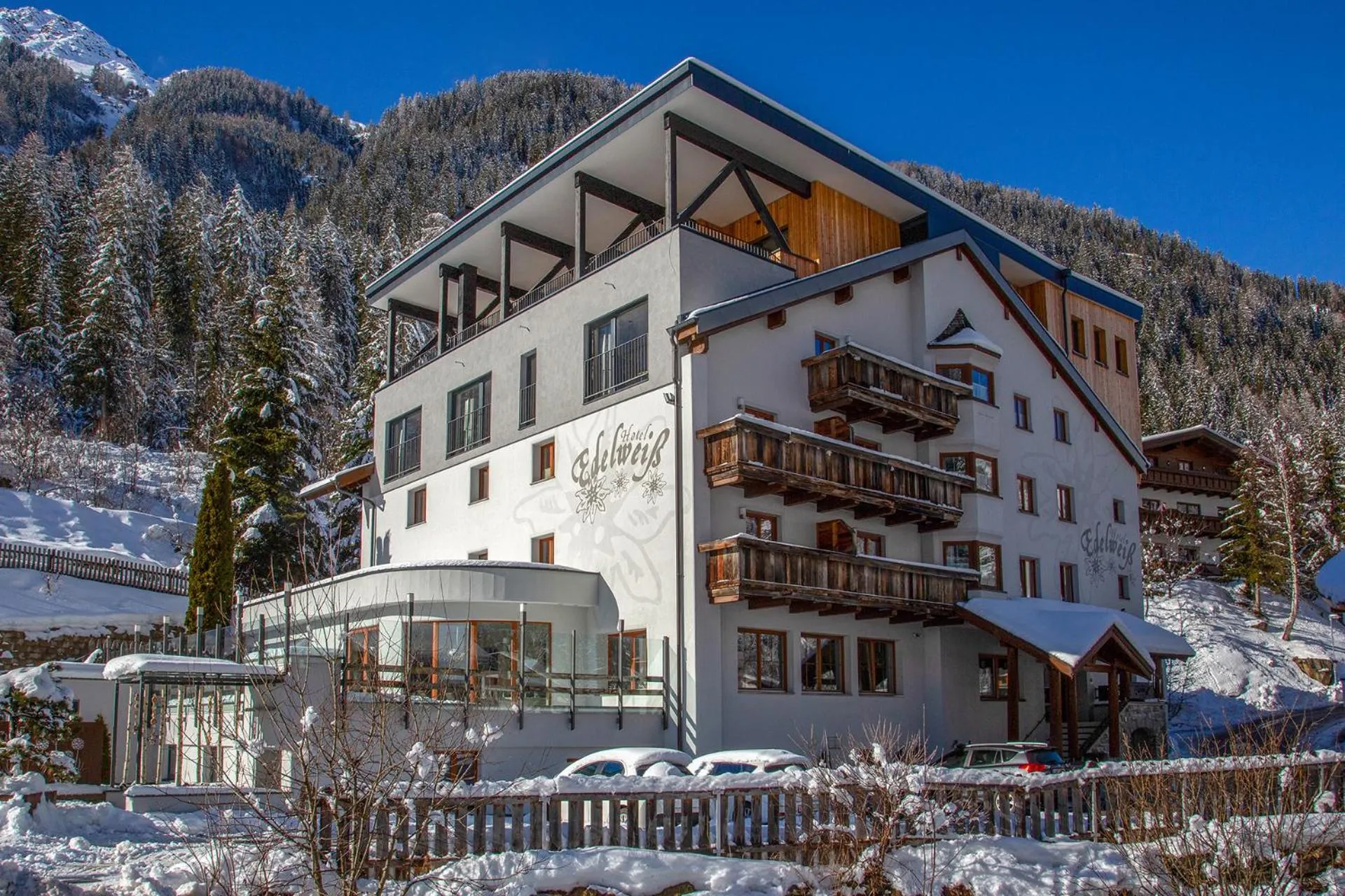 Hotel Edelweiss
