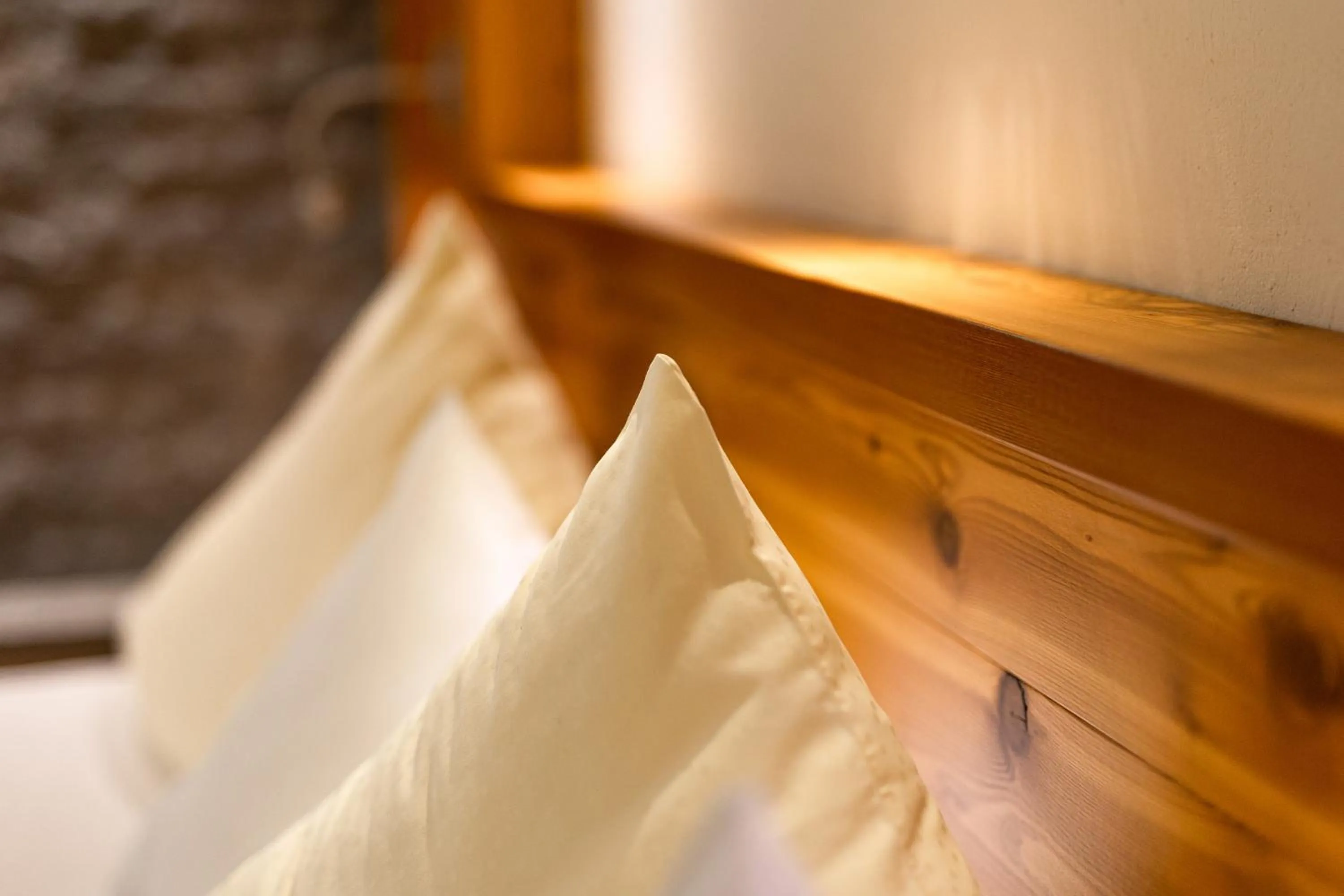 Property building, Bed in Hotel Edelweiss