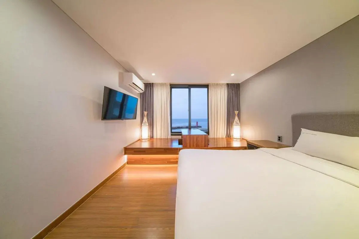 Bed in Two Y Hotel Bed in Two Y Hotel