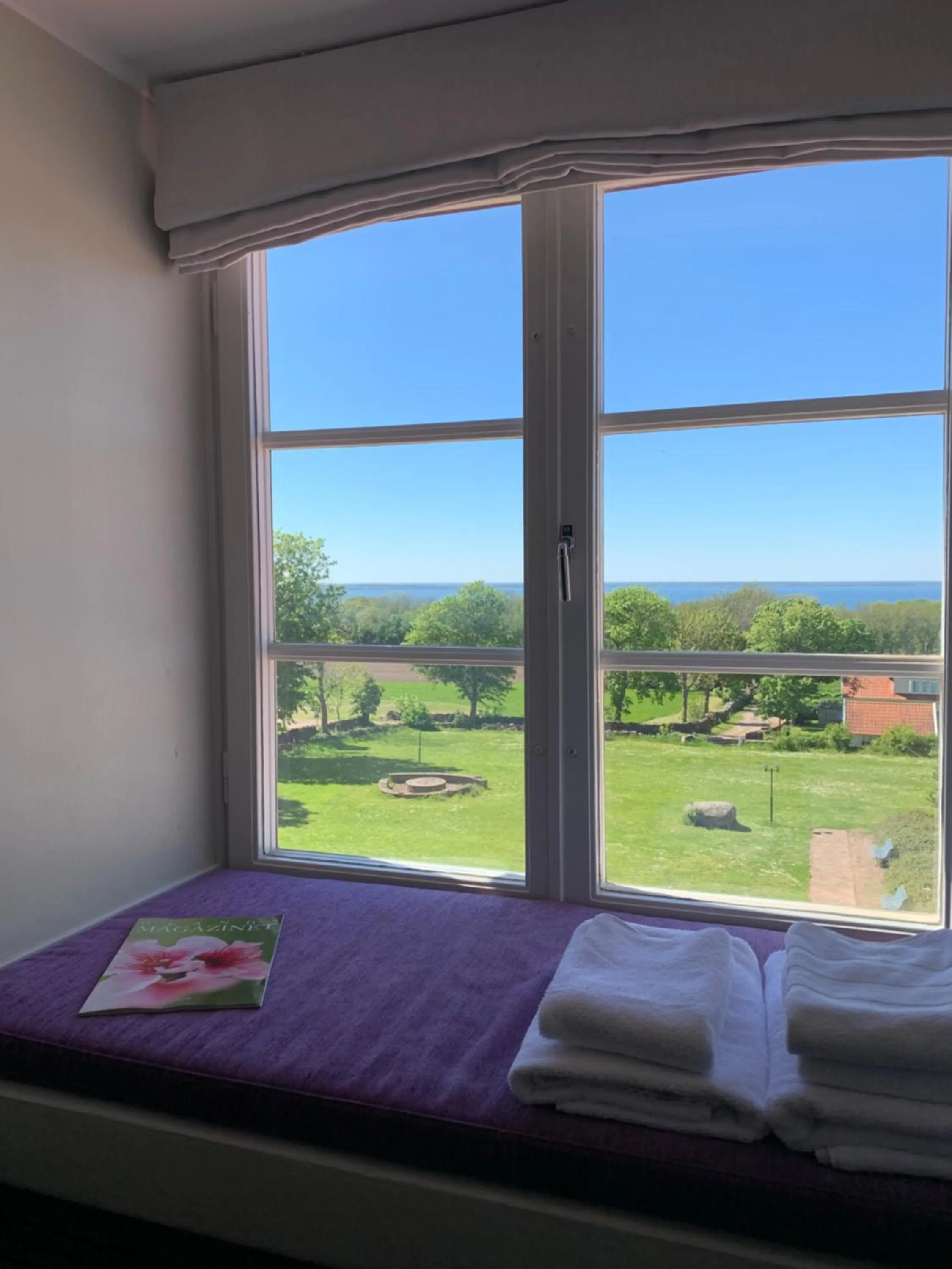 View (from property/room), Bed in Halltorps Gästgiveri