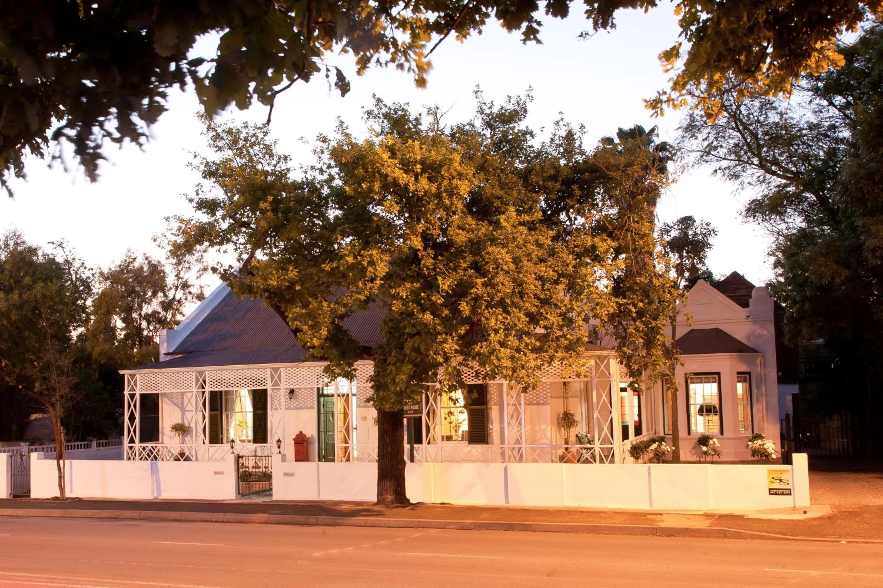 Facade/entrance in Oakdene Guest House