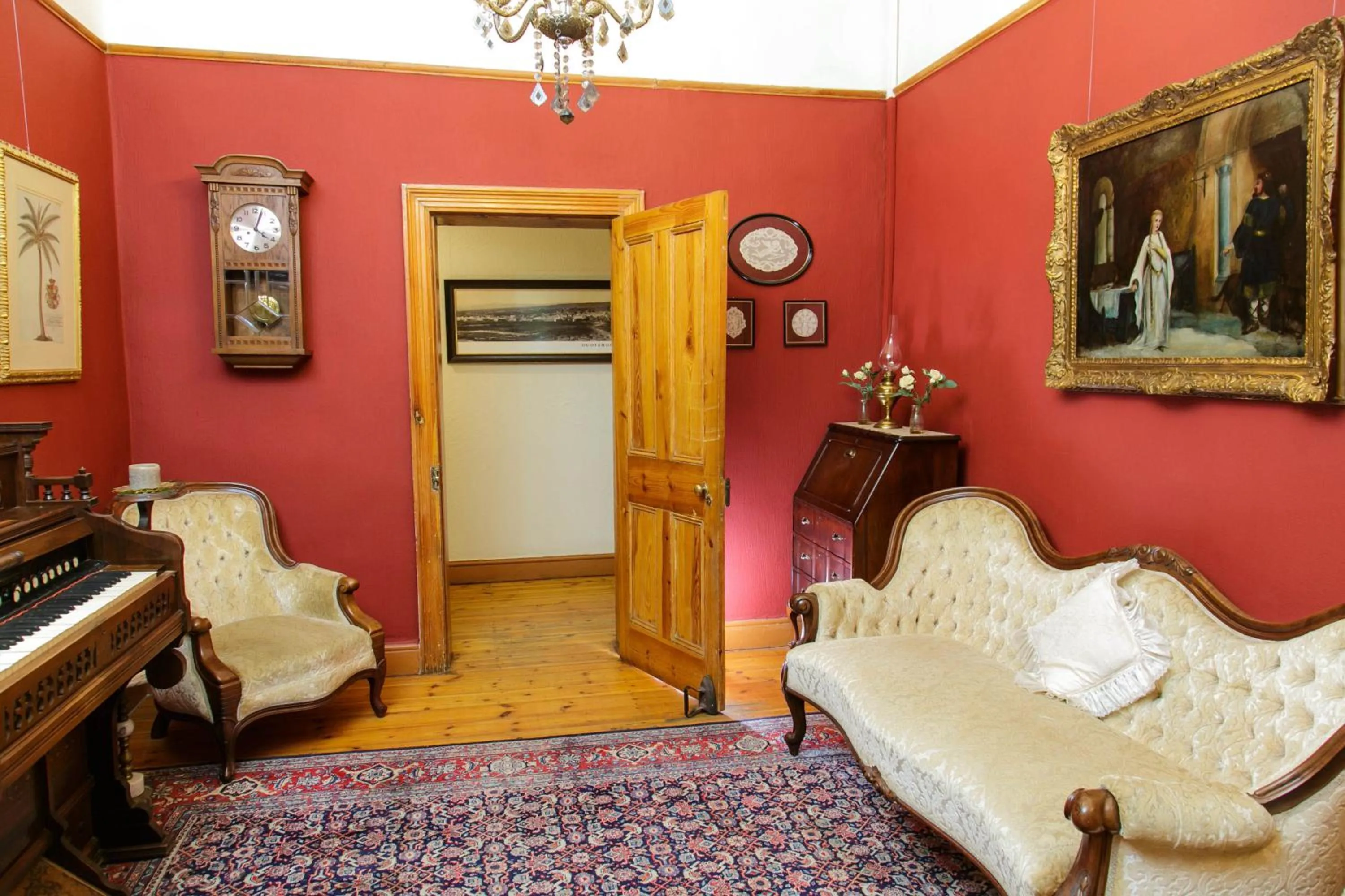 Property building in Oakdene Guest House