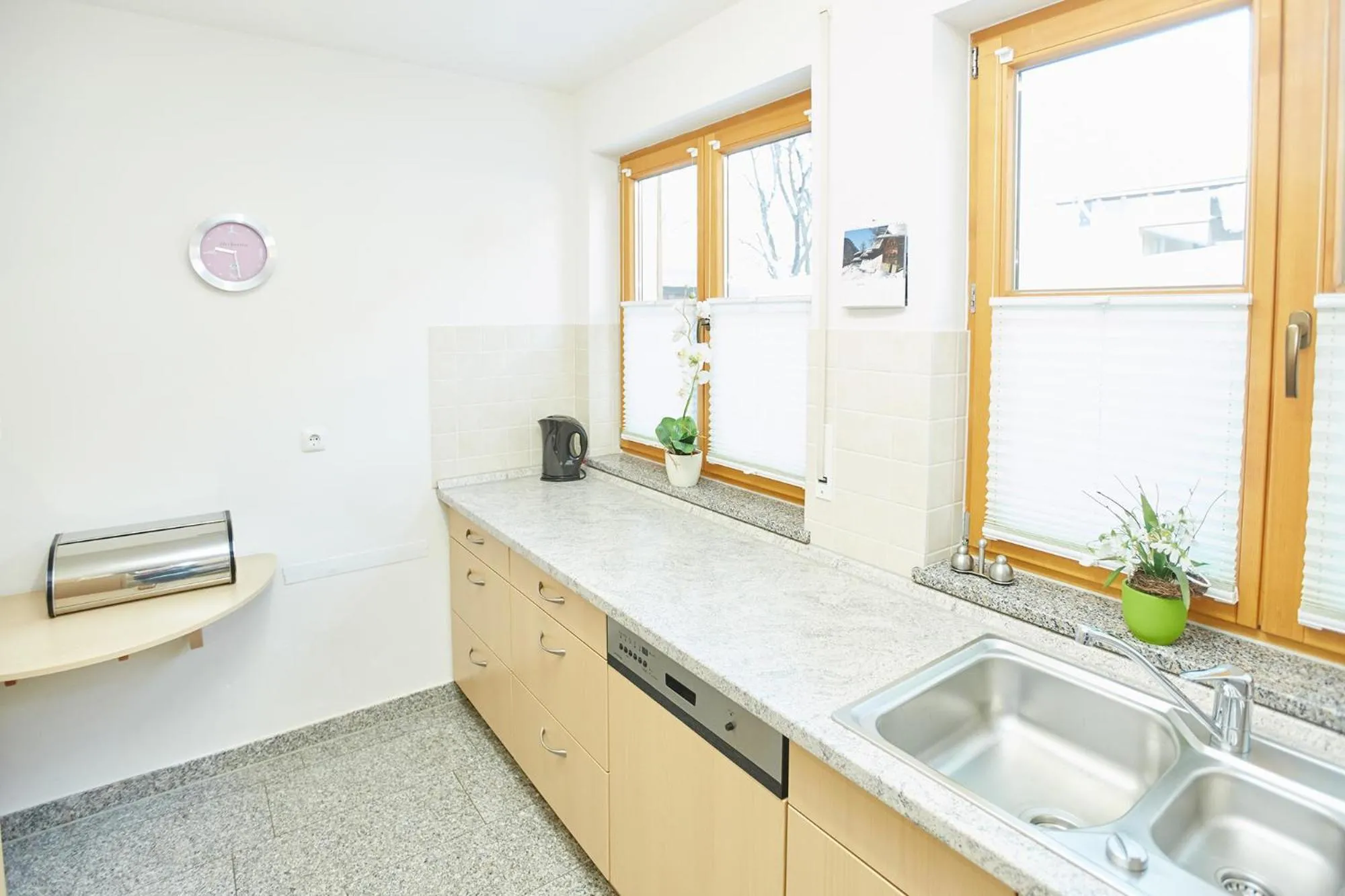 Kitchen or kitchenette in Ferienhaus Angermeier