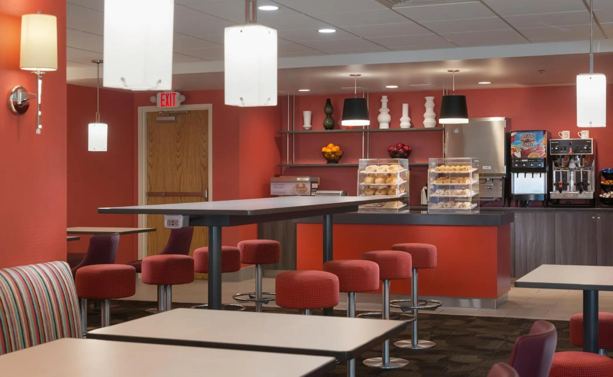 Buffet breakfast in LivINN Hotel Cincinnati North/ Sharonville