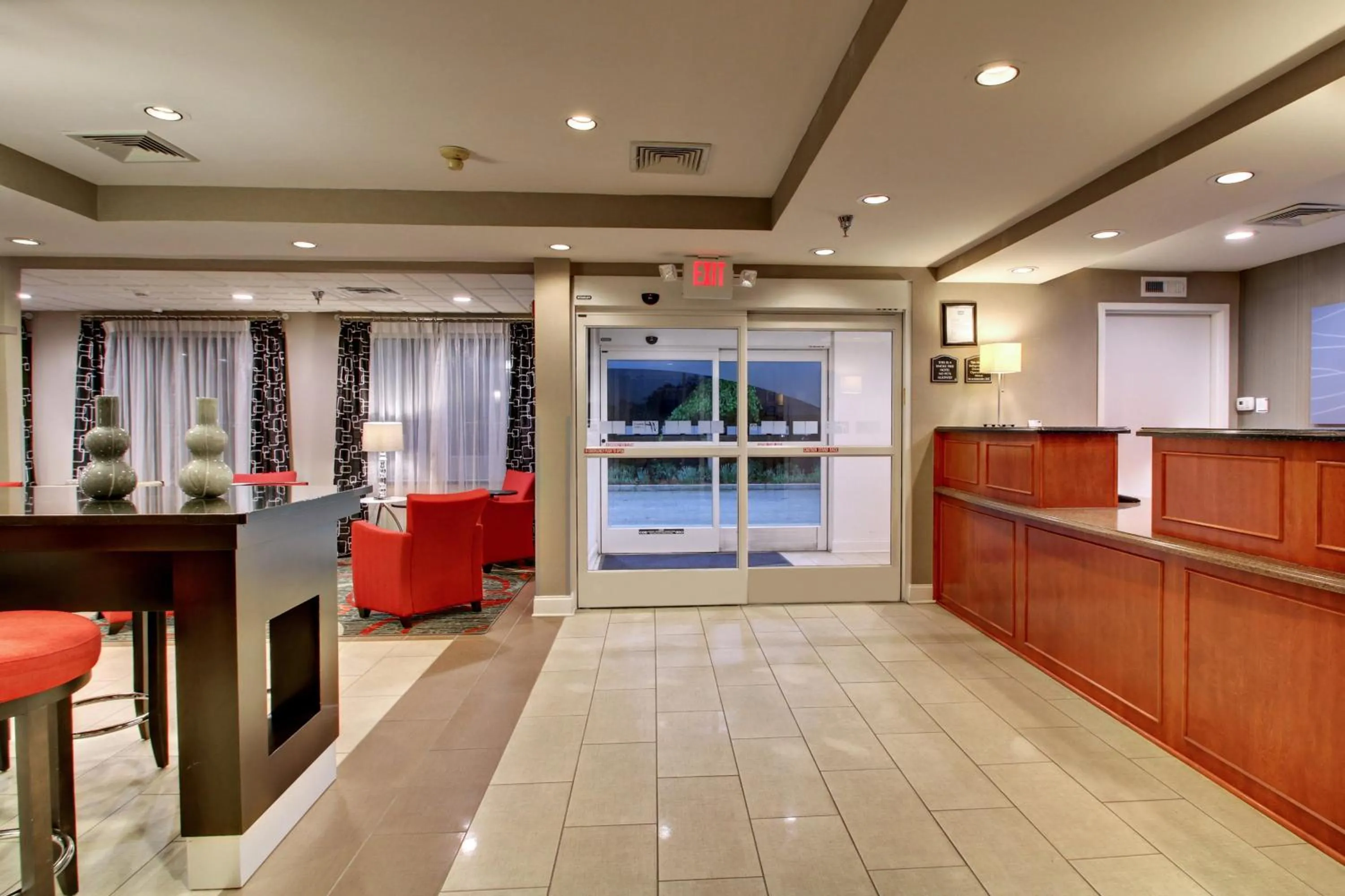 Property building in Holiday Inn Express Hurricane Mills Waverly by IHG