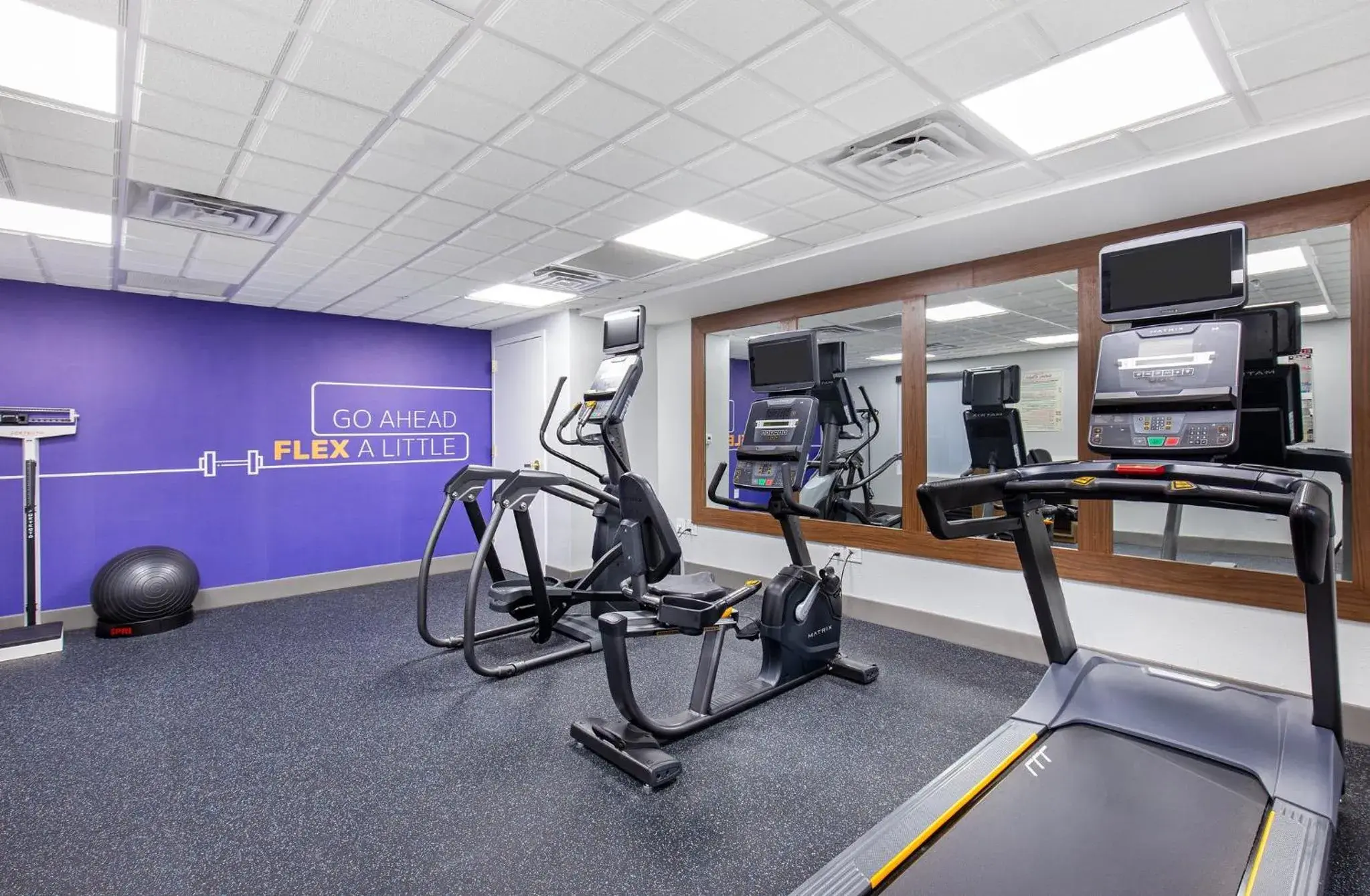 Fitness centre/facilities in Holiday Inn Express Hurricane Mills Waverly by IHG Fitness centre/facilities in Holiday Inn Express Hurricane Mills Waverly by IHG