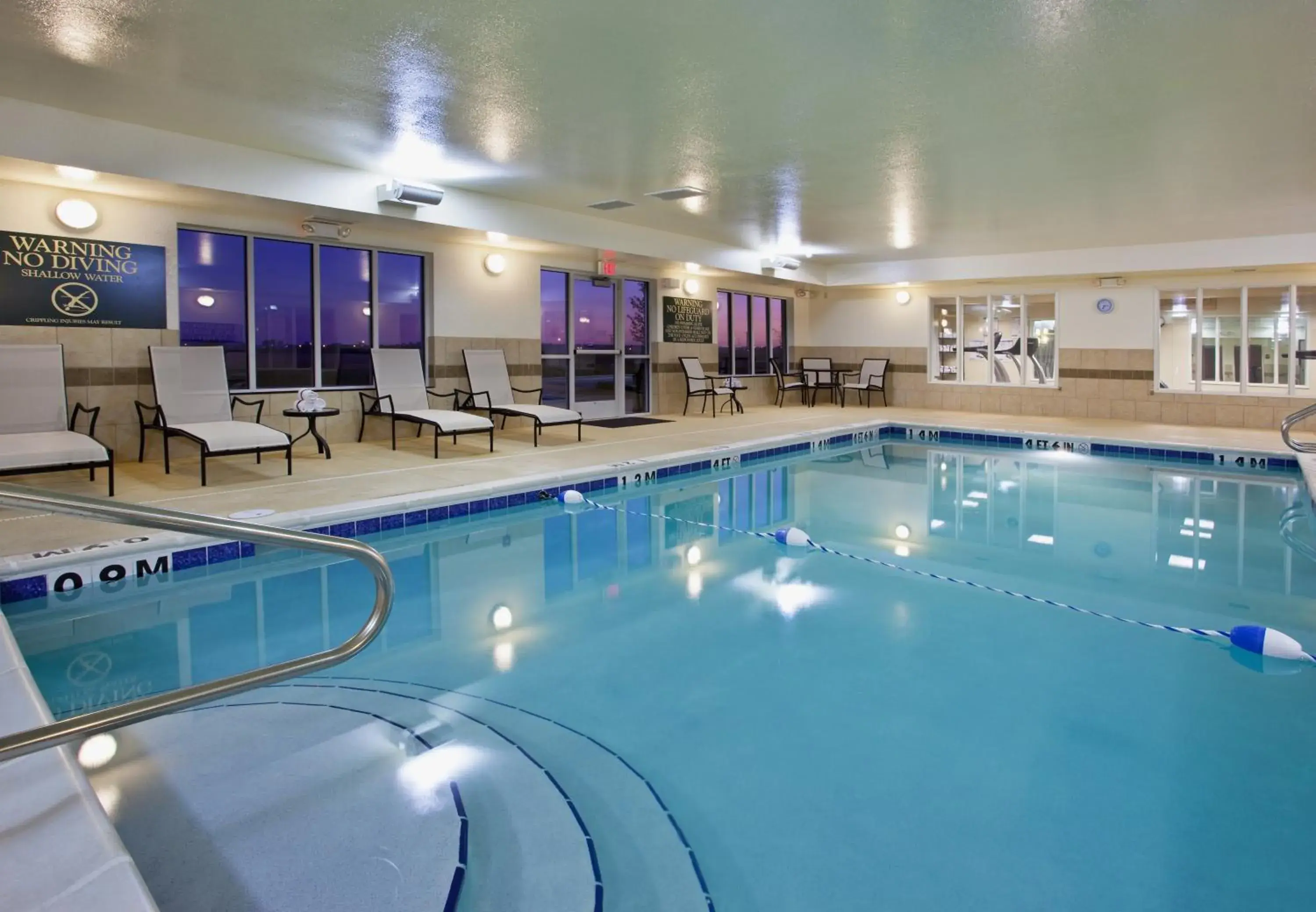Swimming pool in Holiday Inn Express Hotel & Suites Portland by IHG Swimming pool in Holiday Inn Express Hotel & Suites Portland by IHG