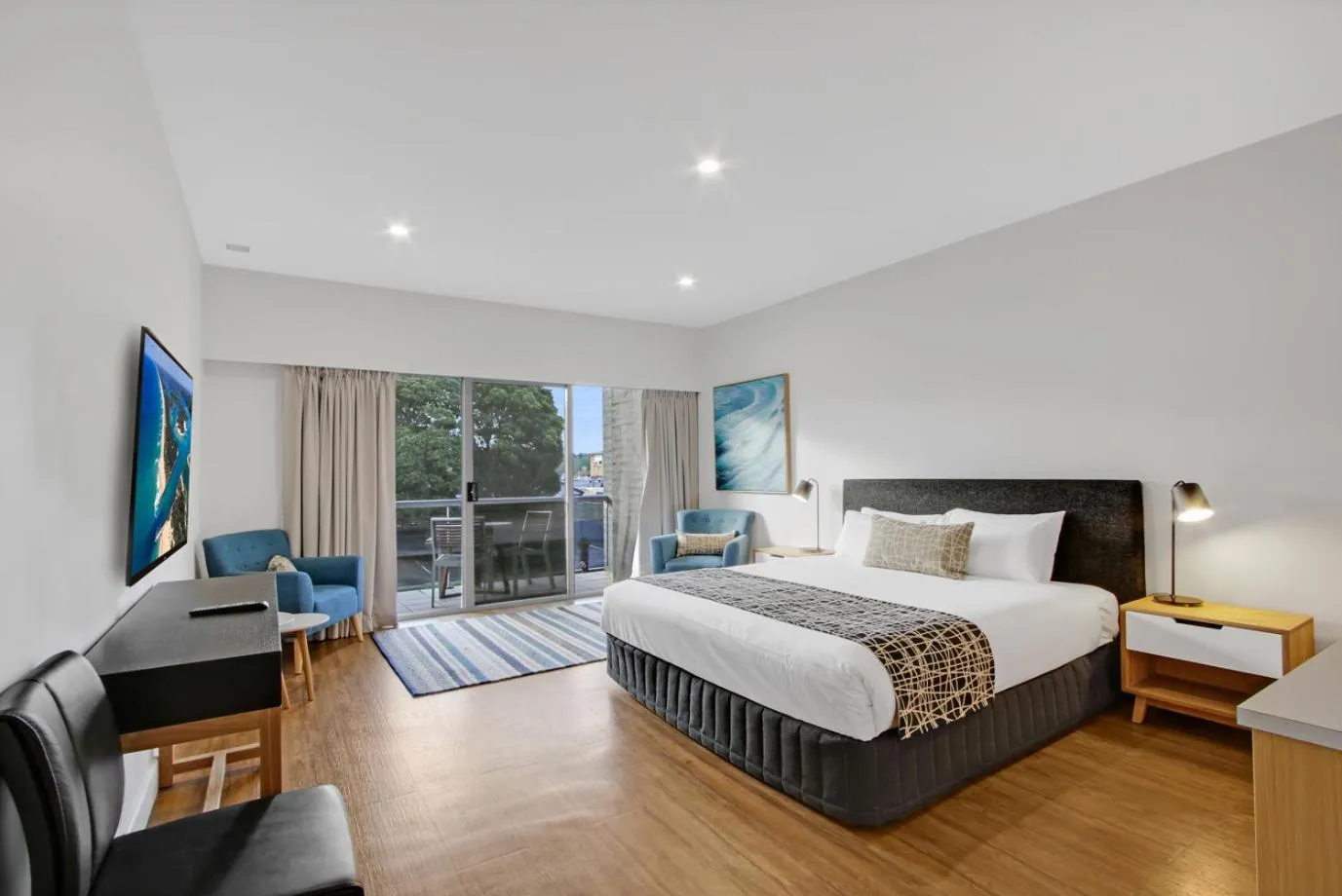 Bedroom, Bed in Bellevue On The Lakes