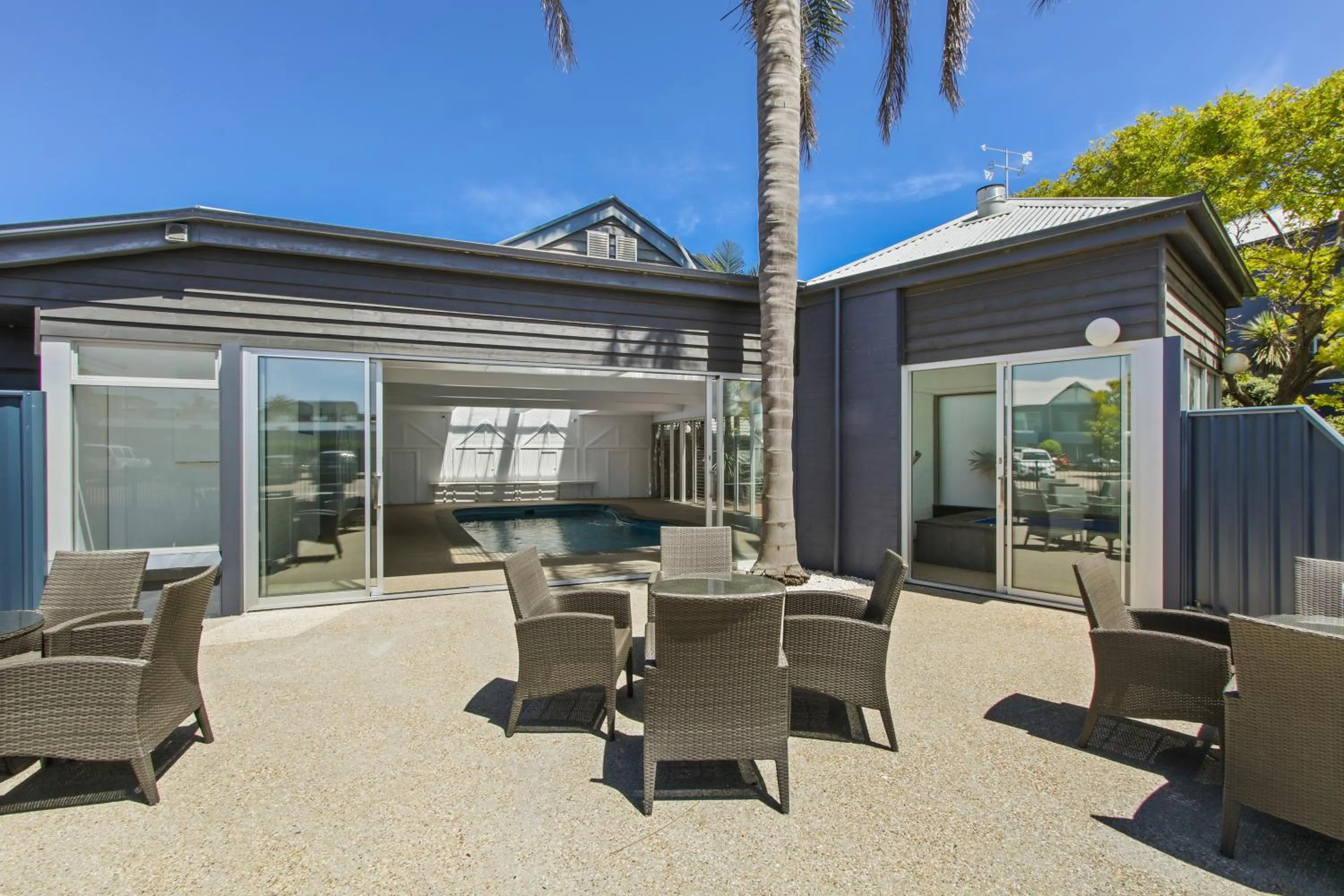 BBQ facilities in Bellevue On The Lakes