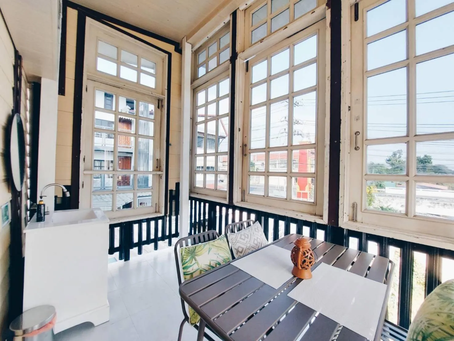 Seating area in Green Riverside Homestay