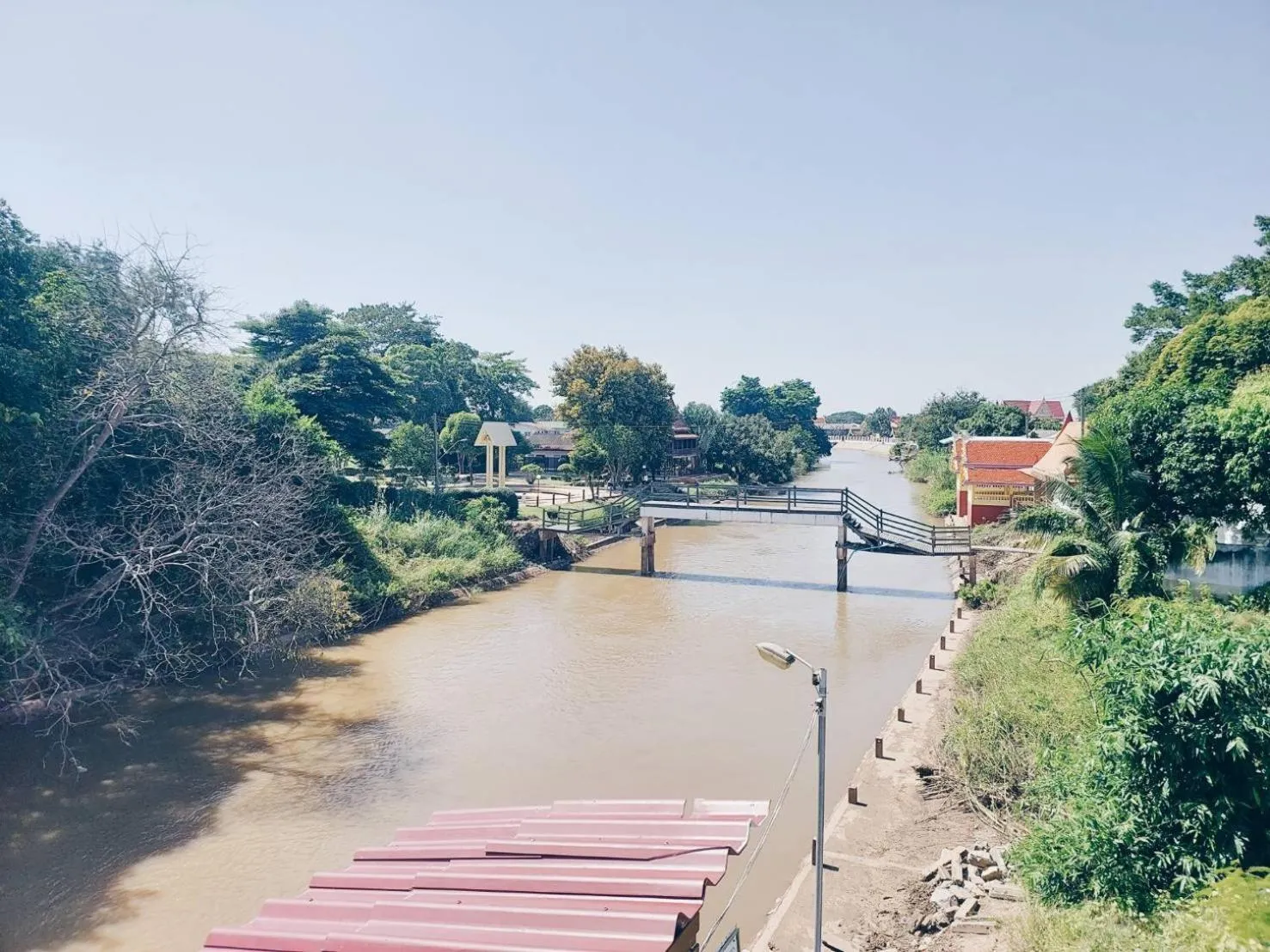 Day in Green Riverside Homestay