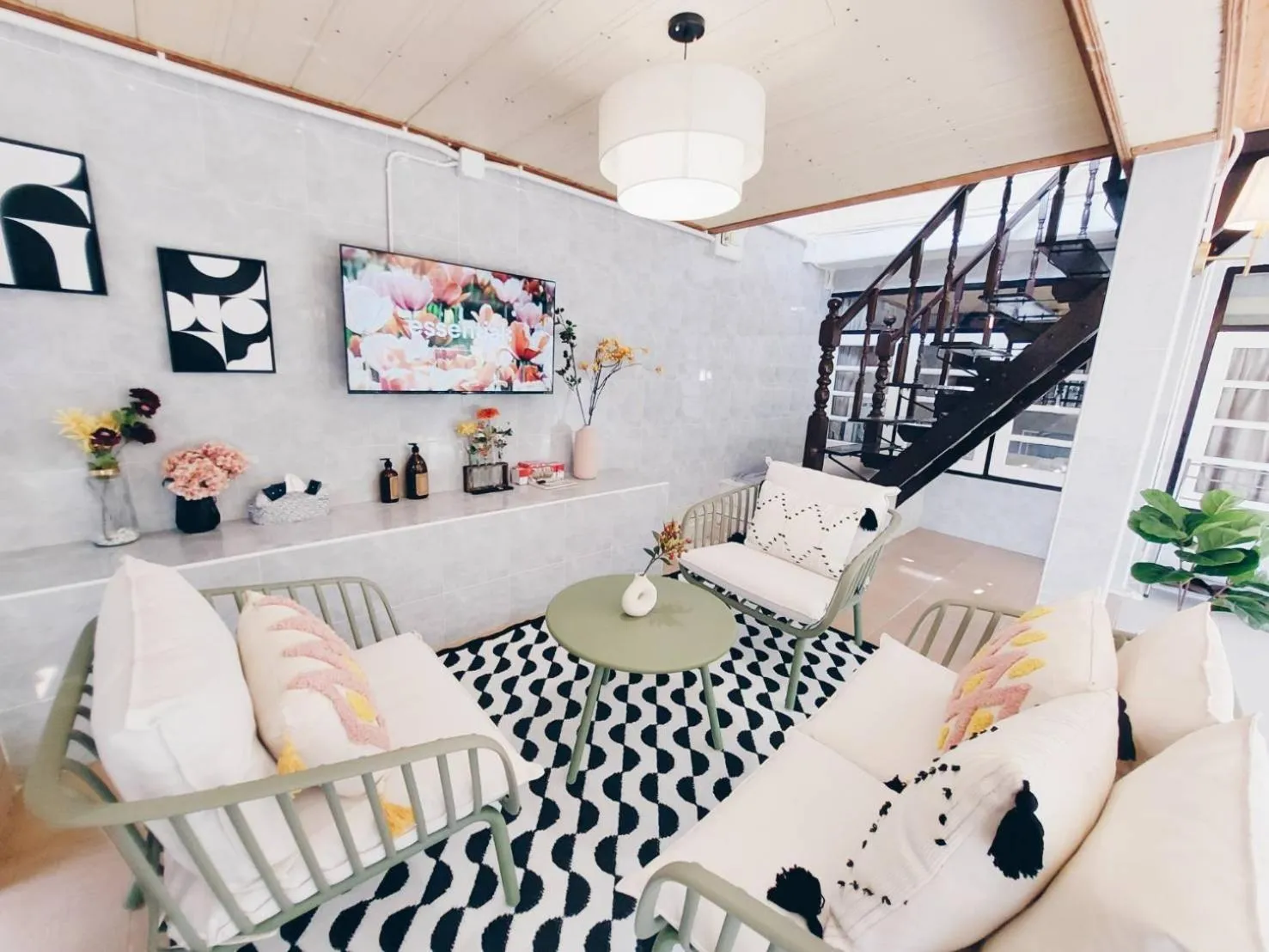 Living room in Green Riverside Homestay