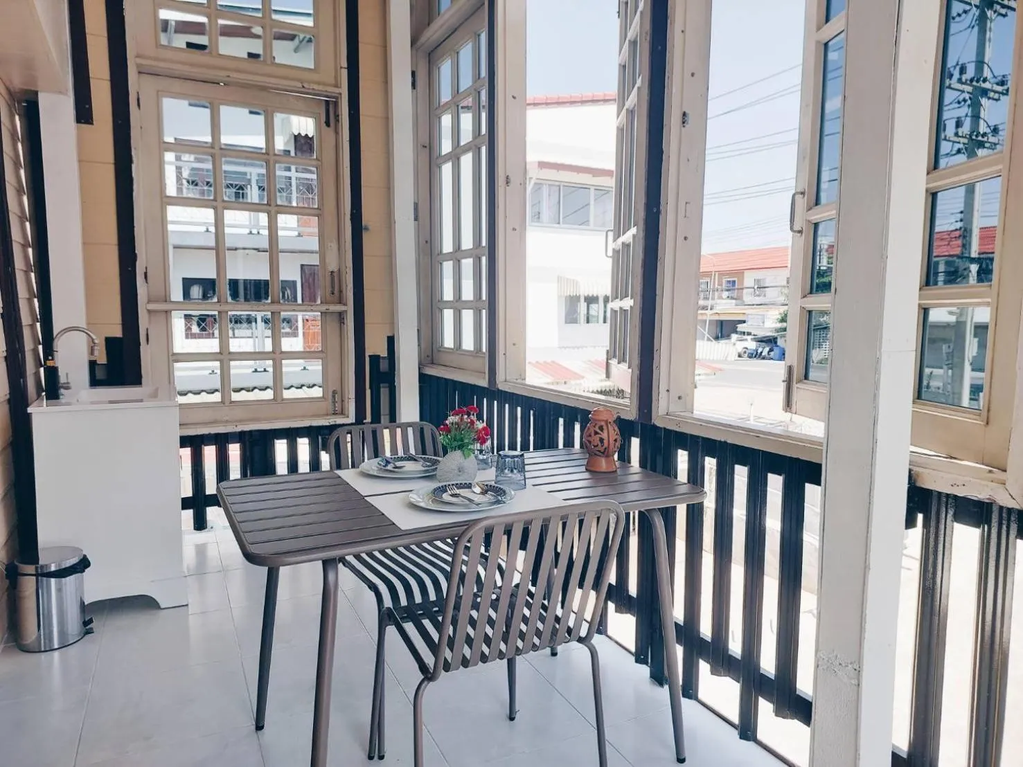 Day in Green Riverside Homestay