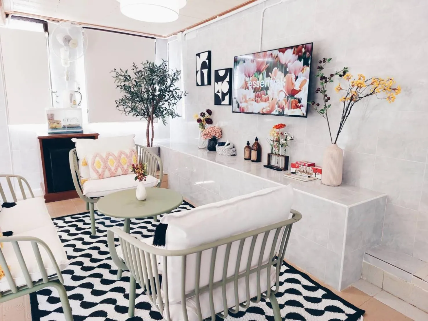 Living room in Green Riverside Homestay