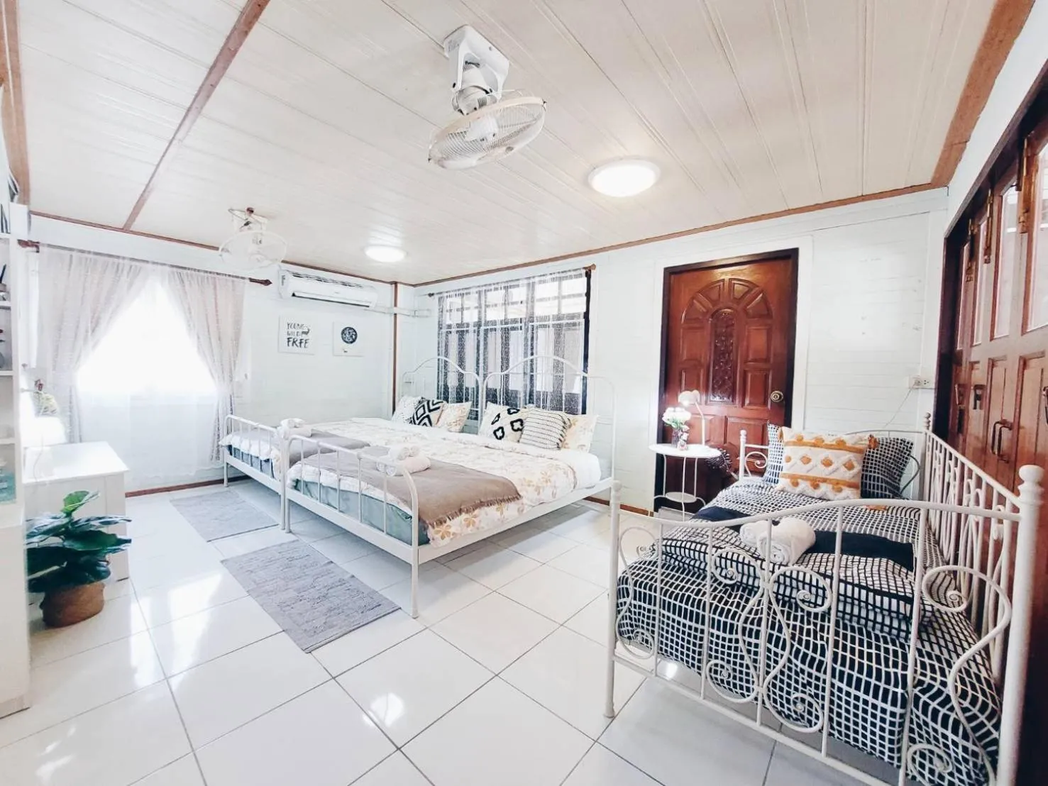 Bed in Green Riverside Homestay