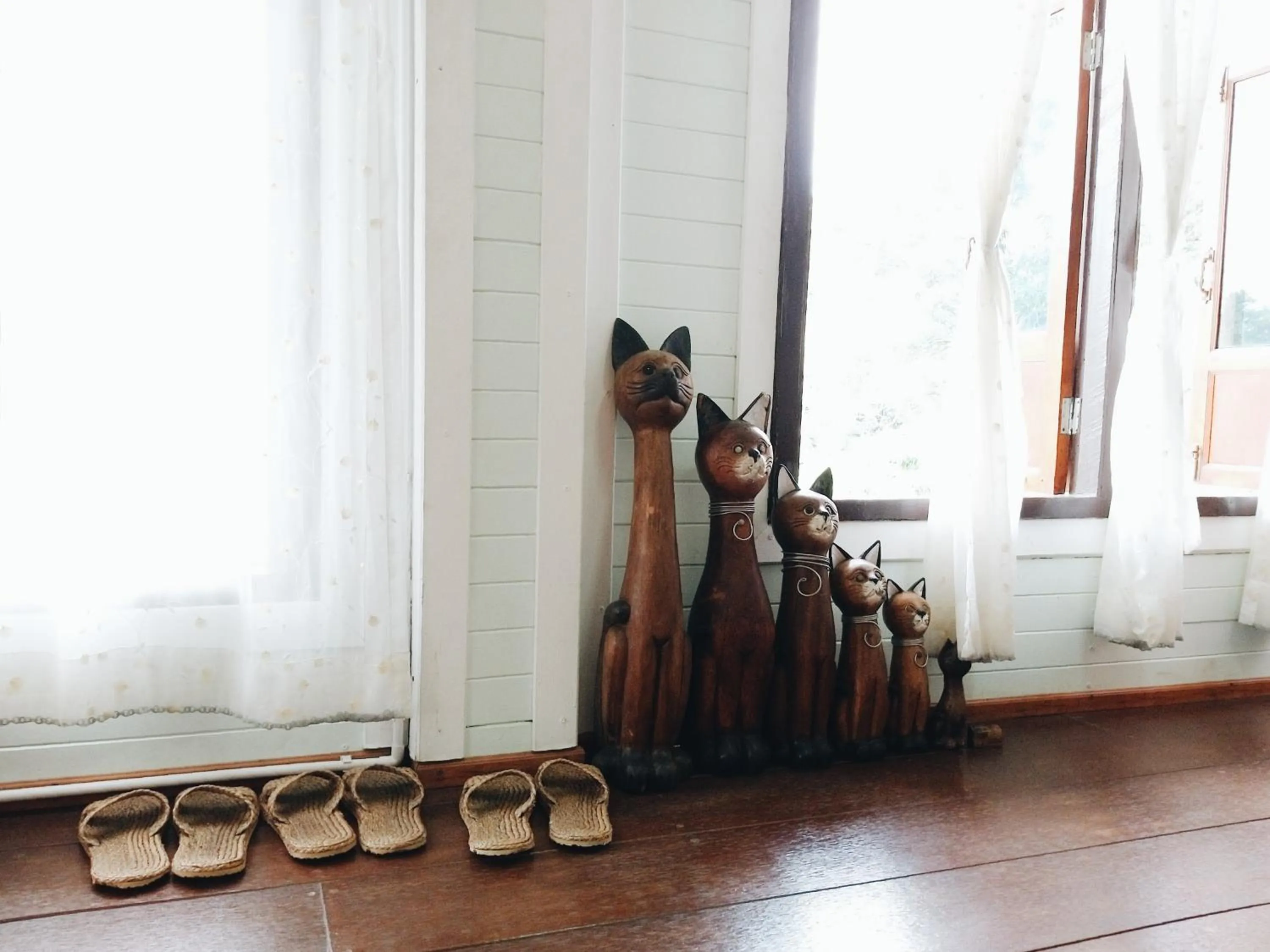 Decorative detail in Green Riverside Homestay