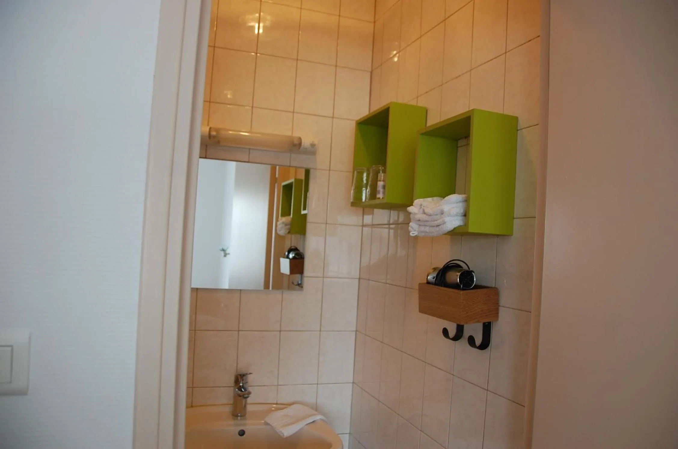 Bathroom in Le Pont de la Loire