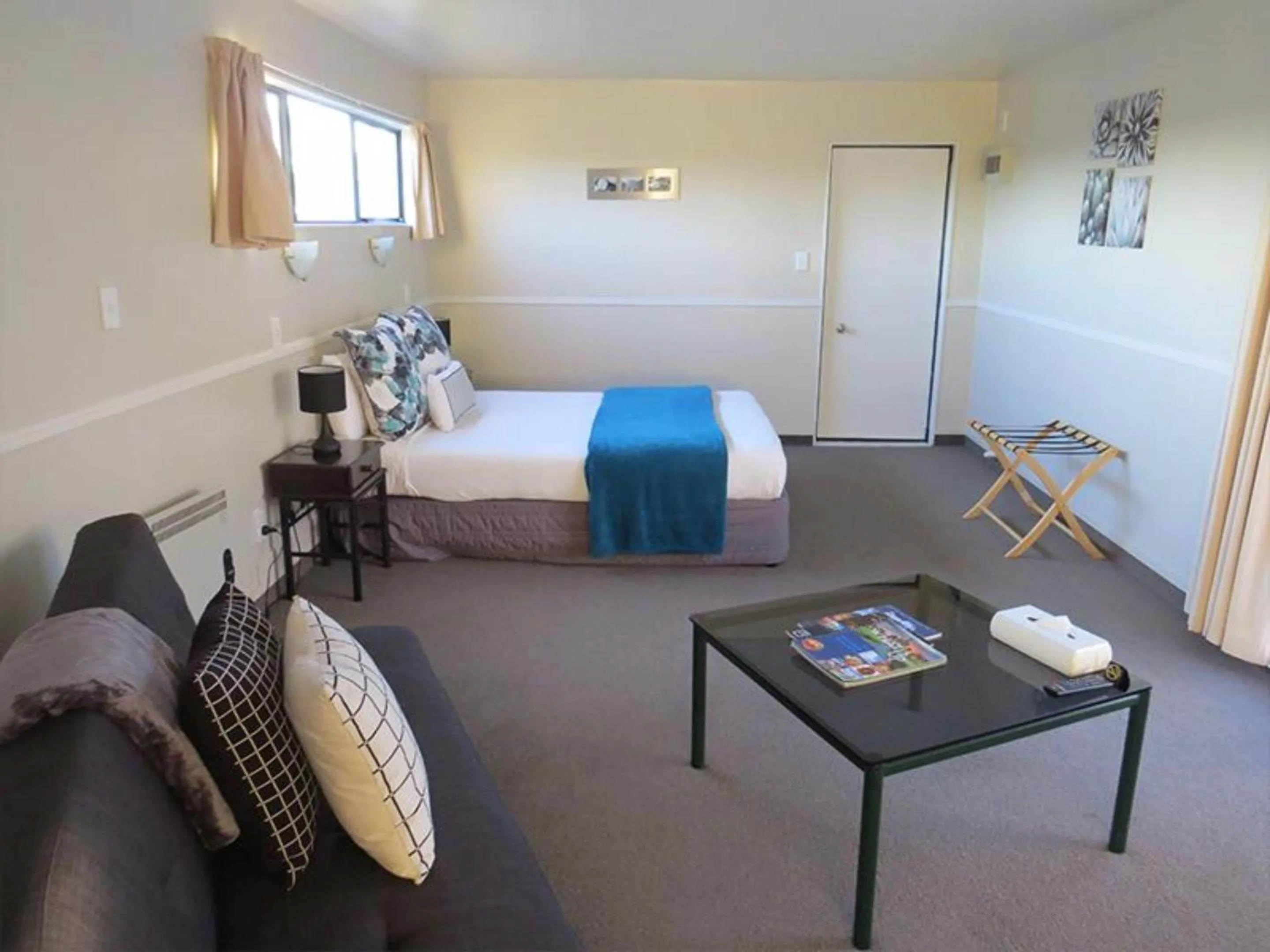 Pohutu Lodge Motel
