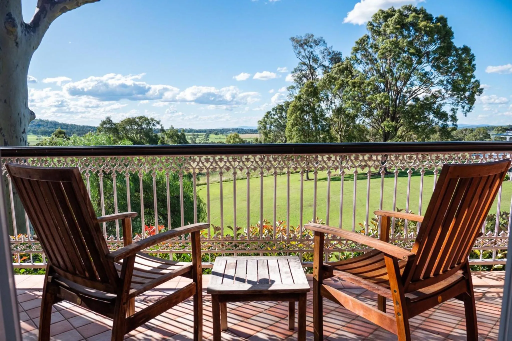 Photo of the whole room in voco® Kirkton Park Hunter Valley by IHG