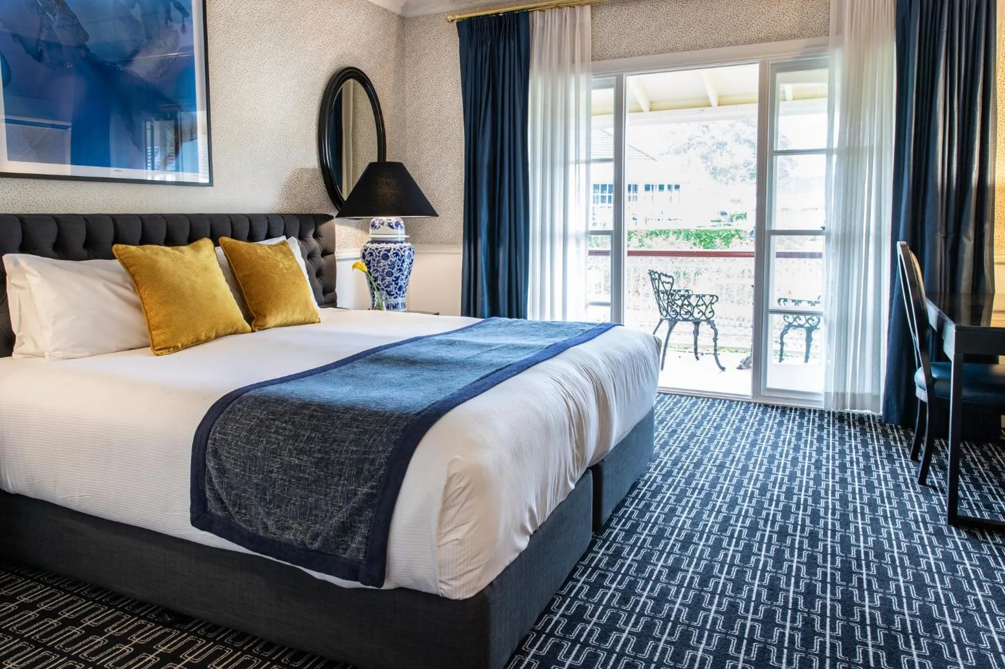 Photo of the whole room, Bed in voco® Kirkton Park Hunter Valley by IHG