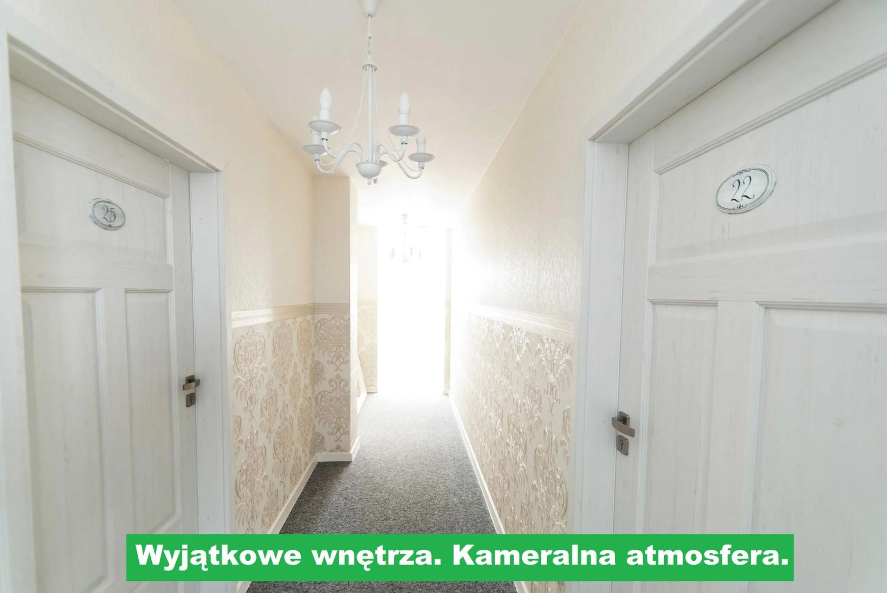 Lobby or reception in Premium - Bed & Breakfast