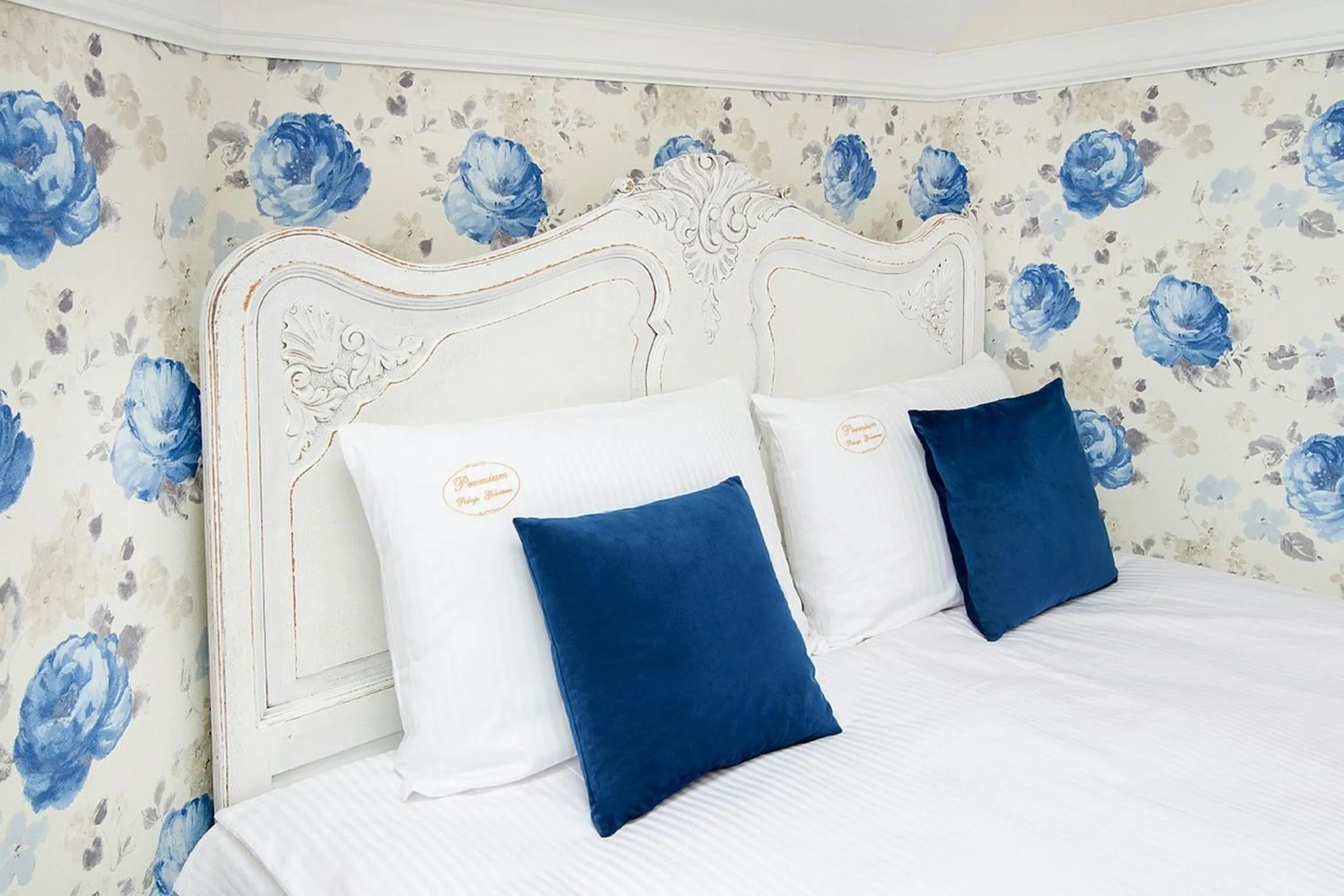 Bed in Premium - Bed & Breakfast