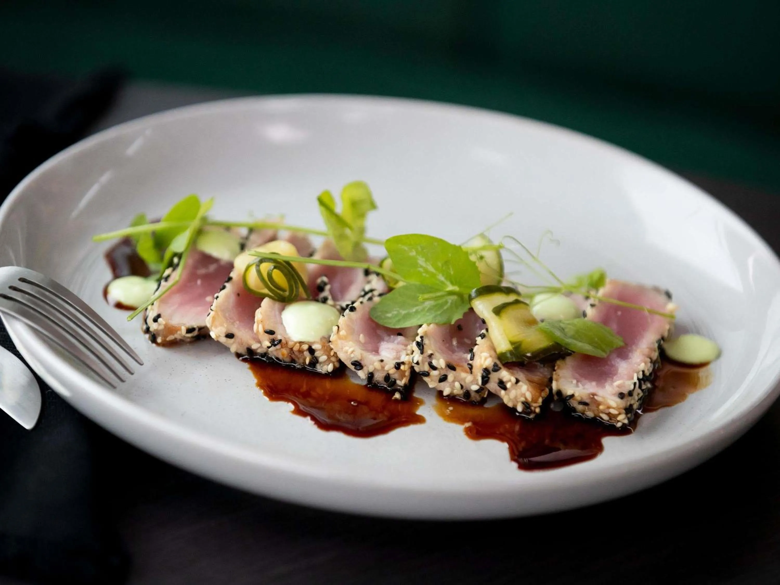 Restaurant/places to eat in Pullman Magenta Shores Resort