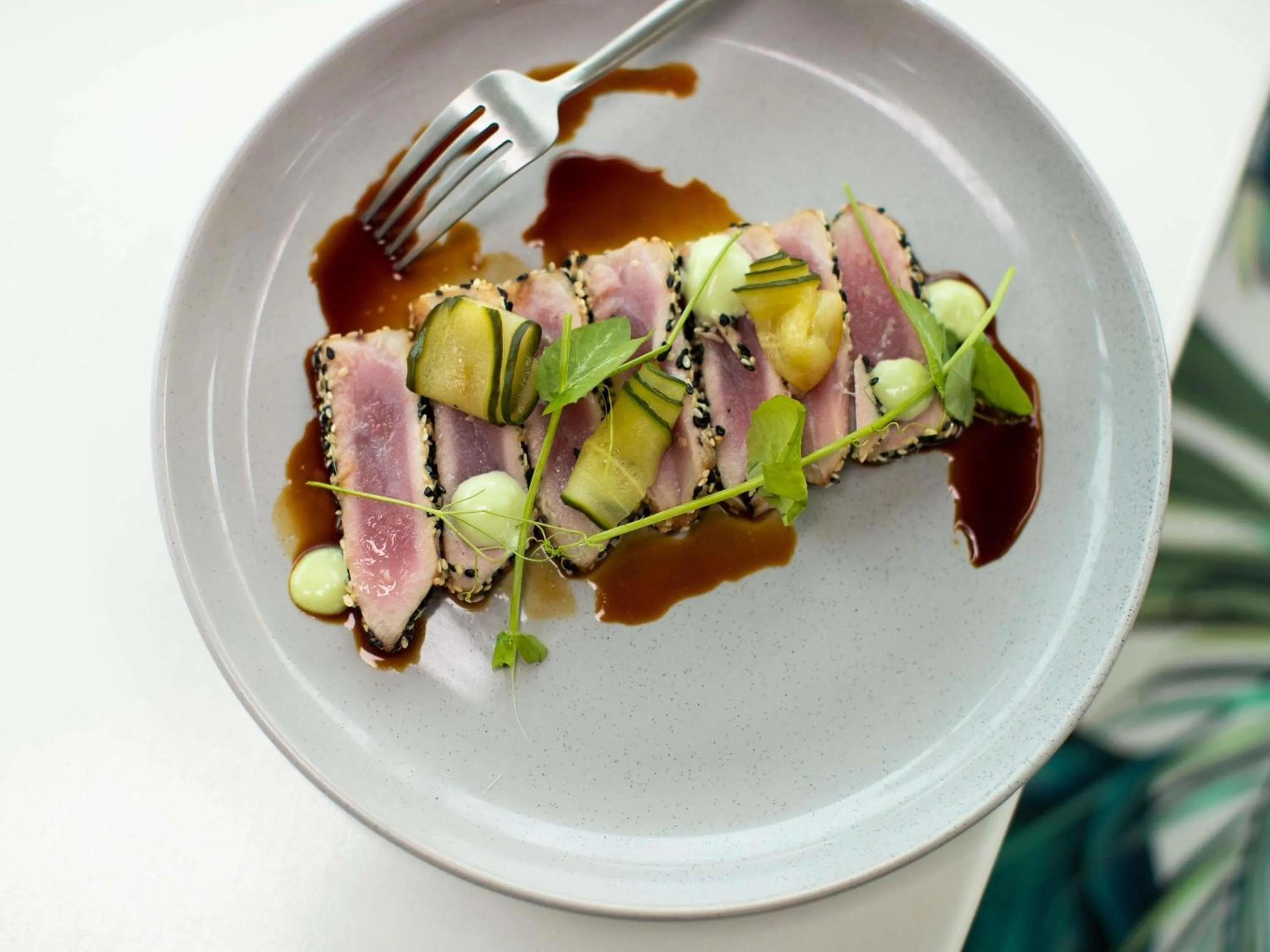 Restaurant/places to eat in Pullman Magenta Shores Resort