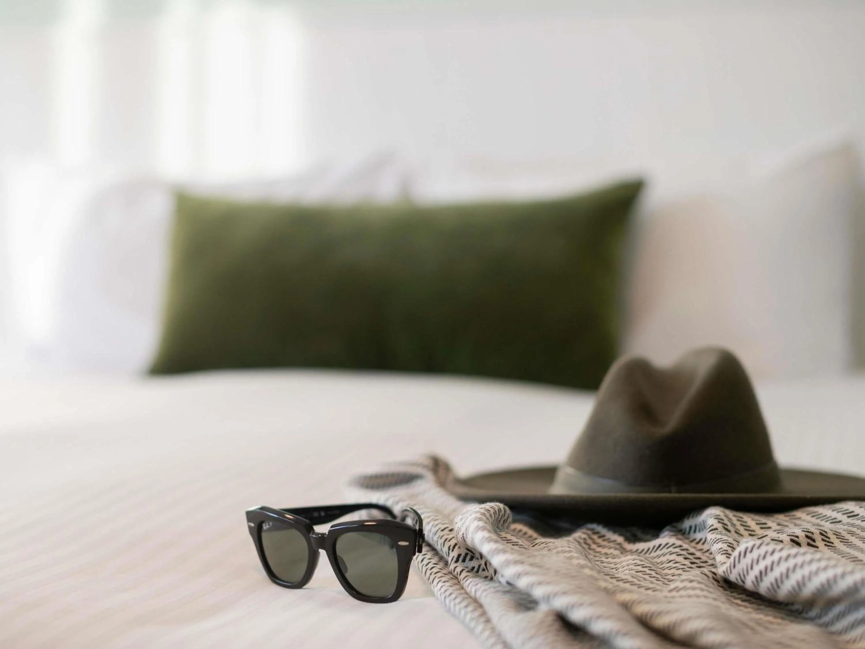 Bedroom, Bed in The Sebel Kiama