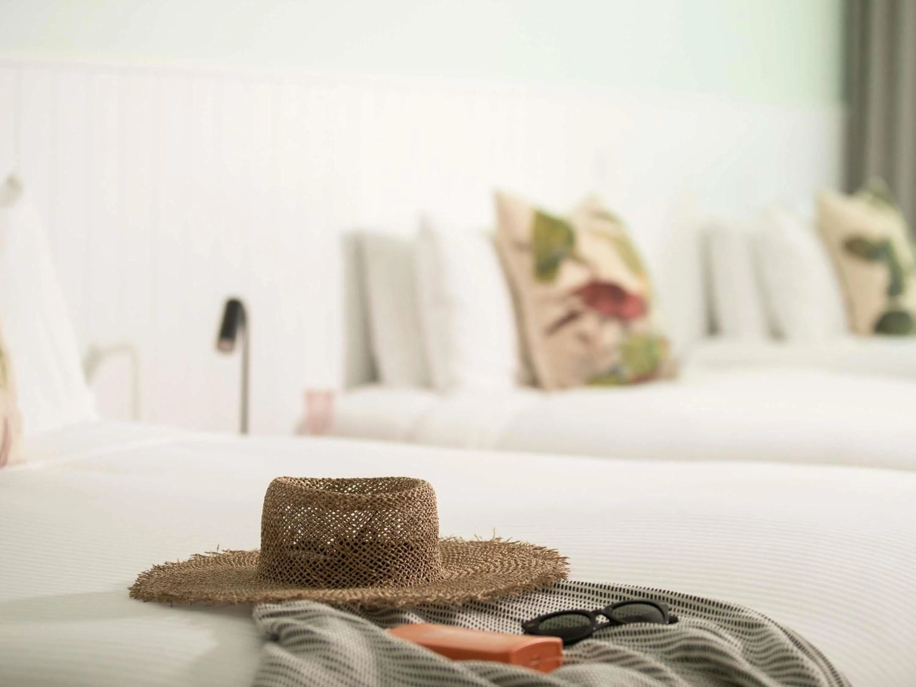 Bedroom, Bed in The Sebel Kiama