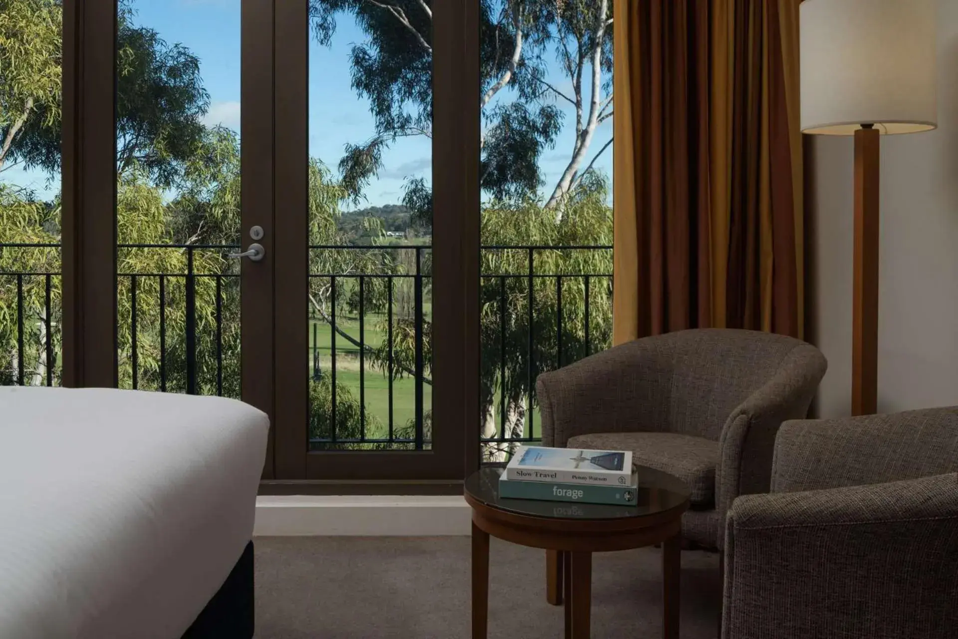 Photo of the whole room in Yarra Valley Lodge Photo of the whole room in Yarra Valley Lodge