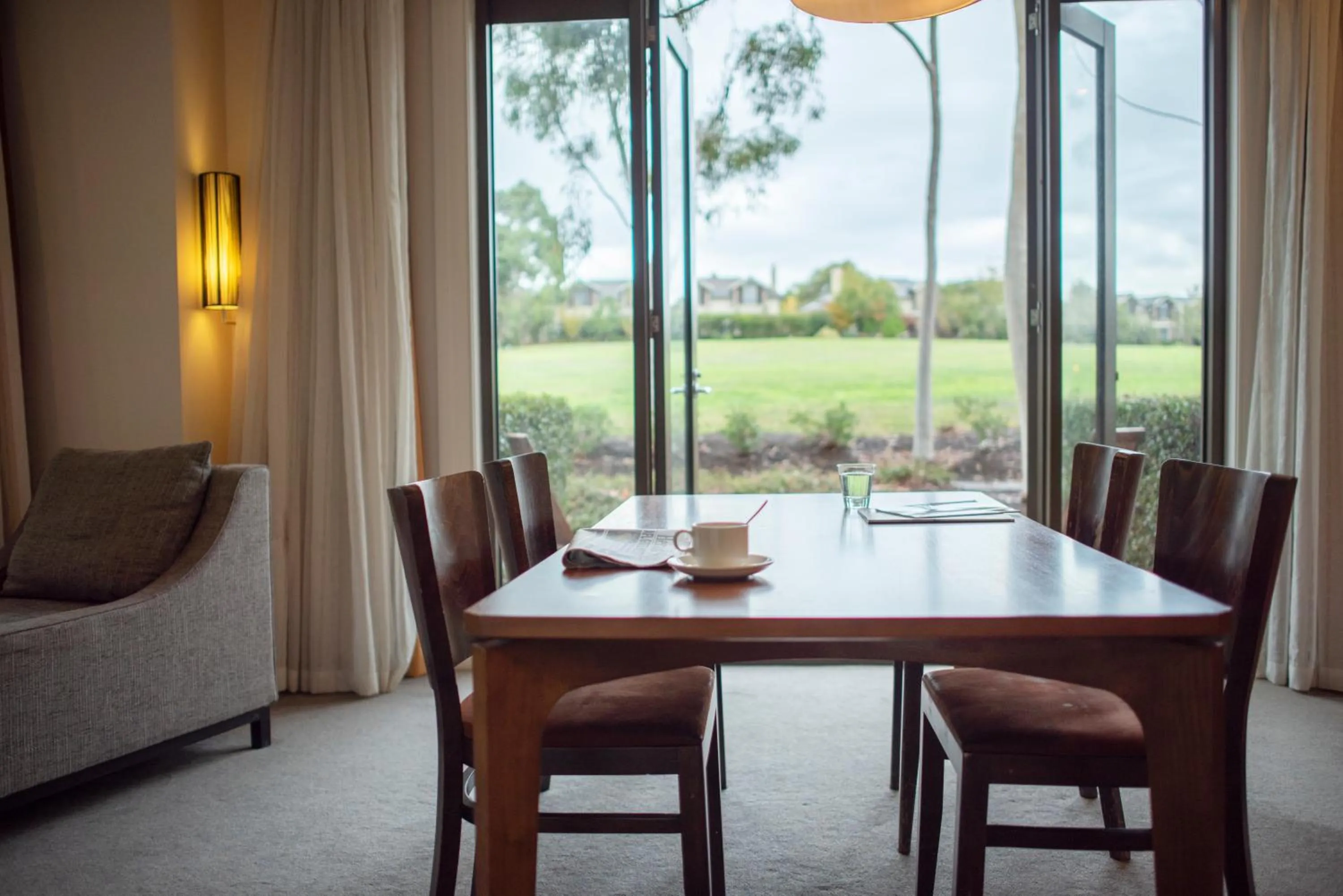 Dining area in Yarra Valley Lodge