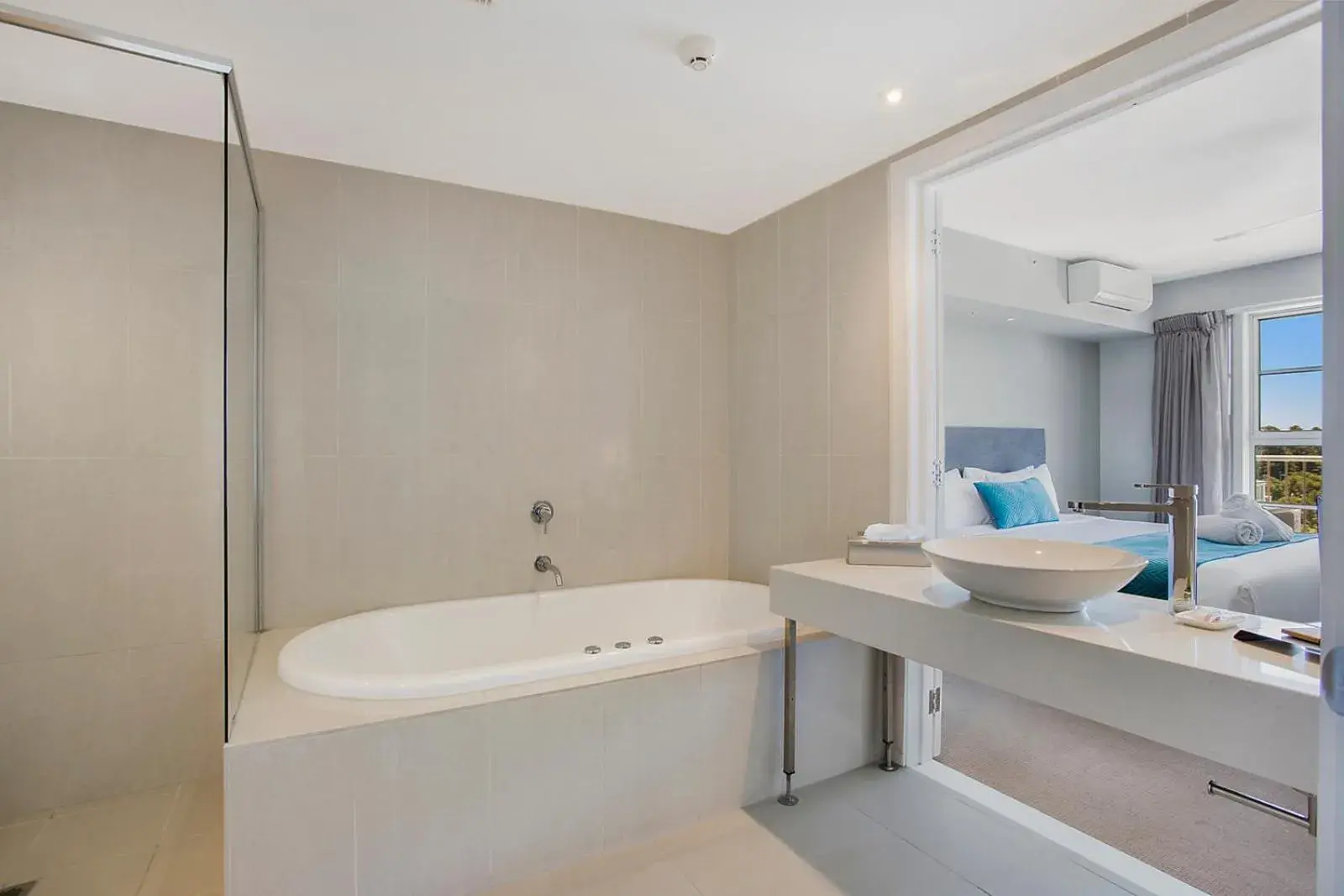 Bathroom in Deep Blue Hotel & Hot Springs Bathroom in Deep Blue Hotel & Hot Springs