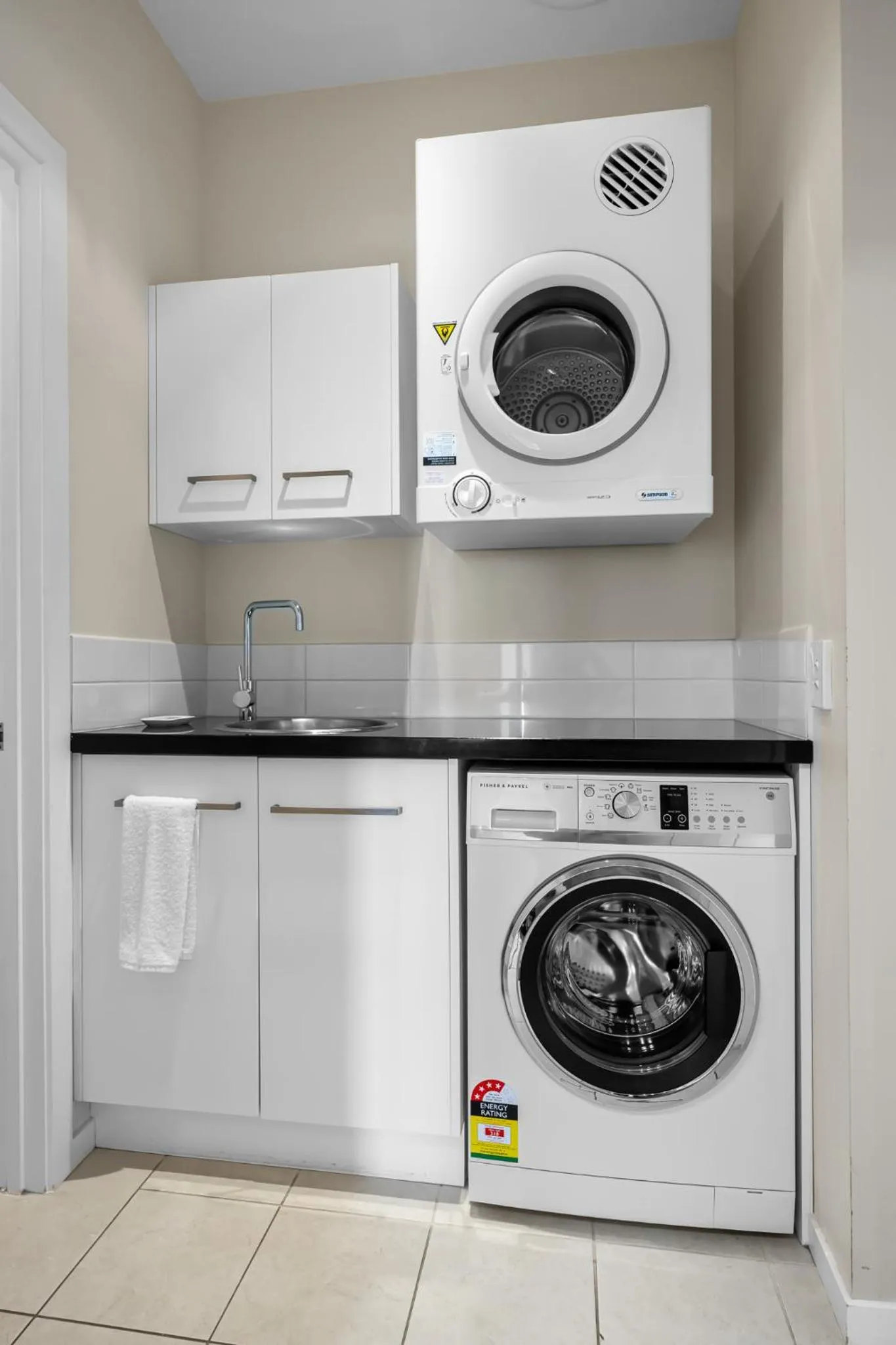 Deep Blue Hotel & Hot Springs