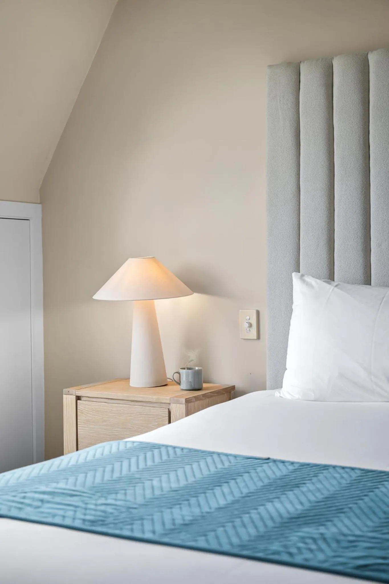 Bed in Deep Blue Hotel & Hot Springs