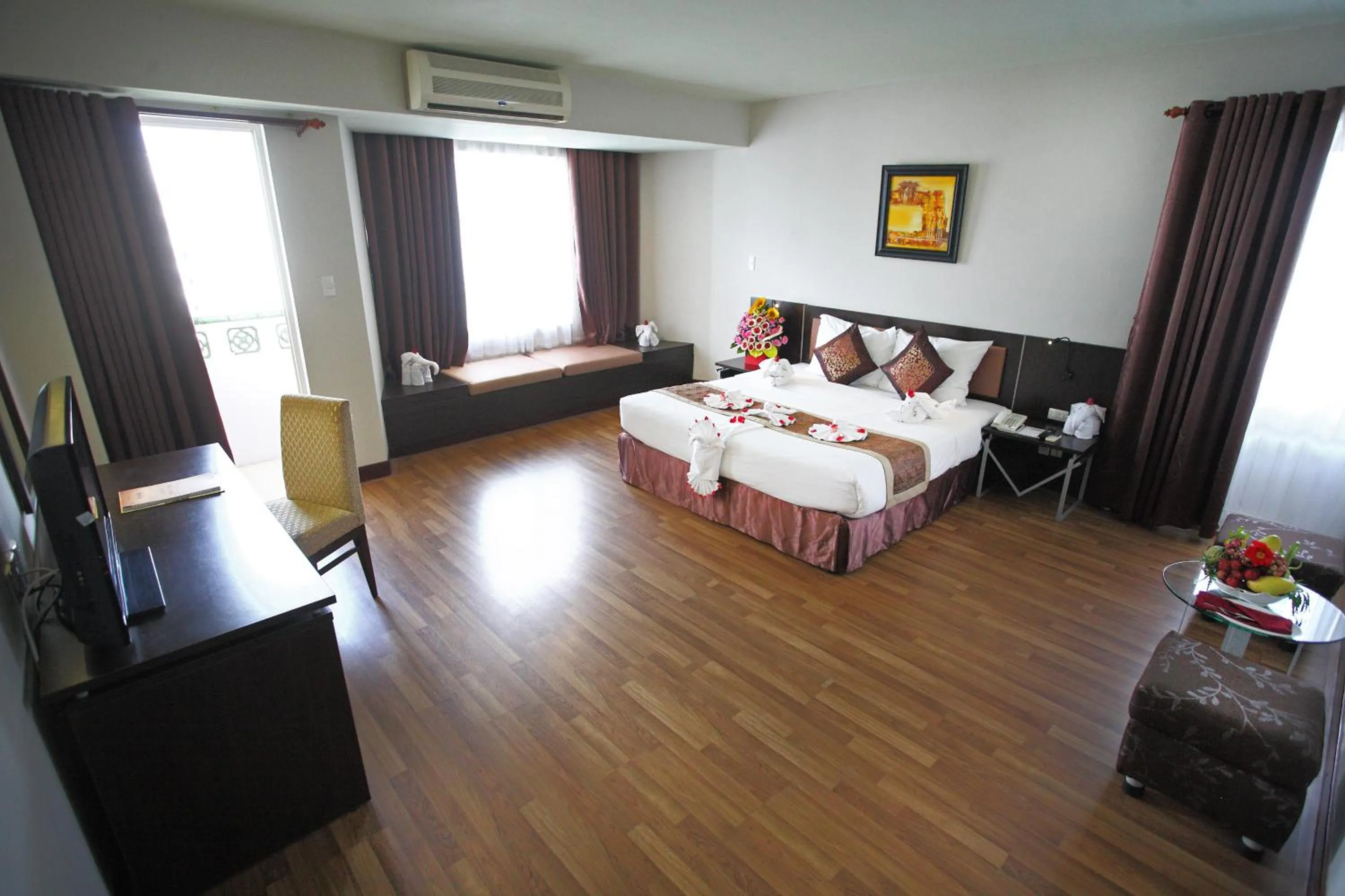 Bed in Park View Hotel