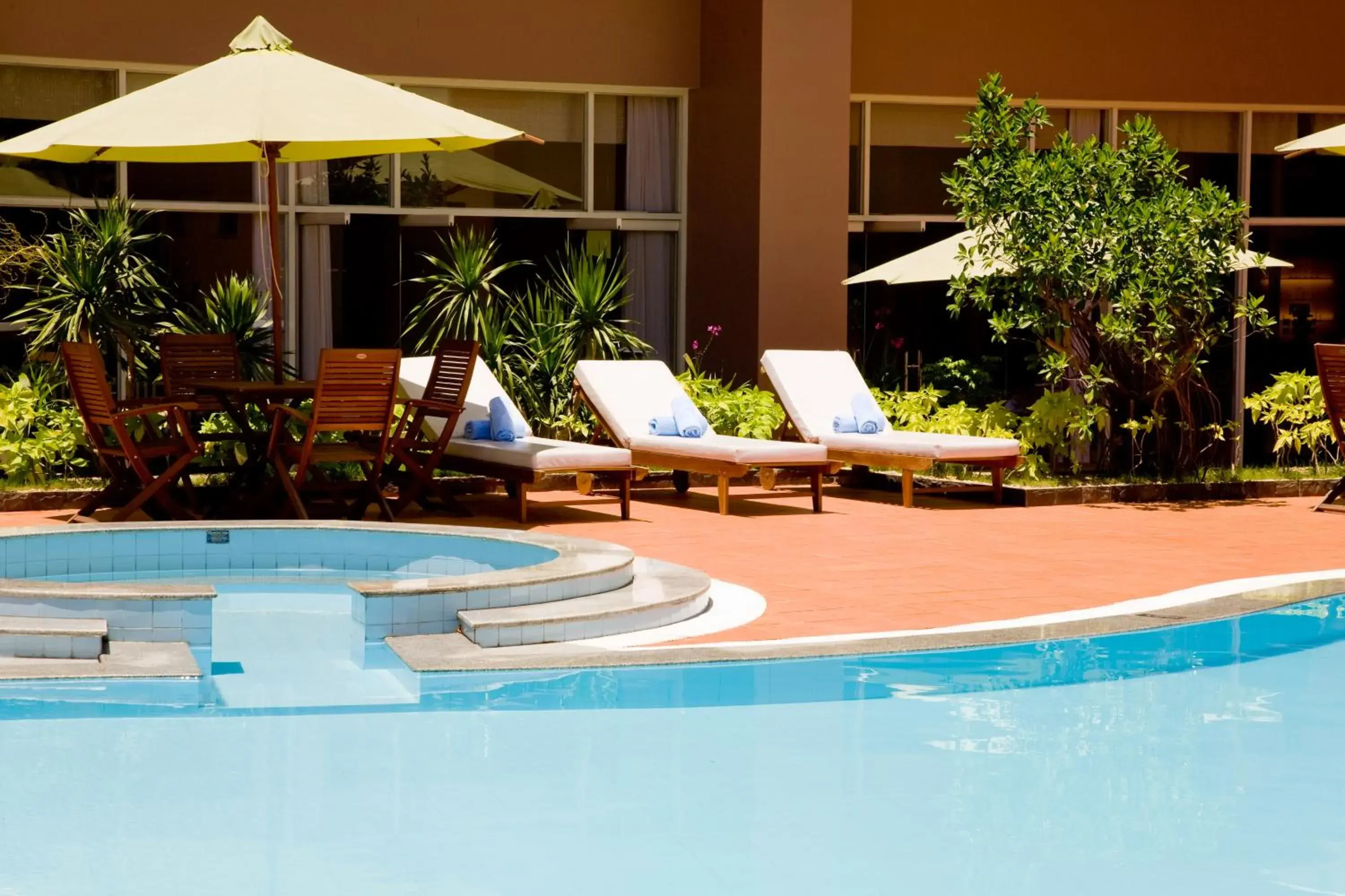 Swimming pool in Park View Hotel Swimming pool in Park View Hotel