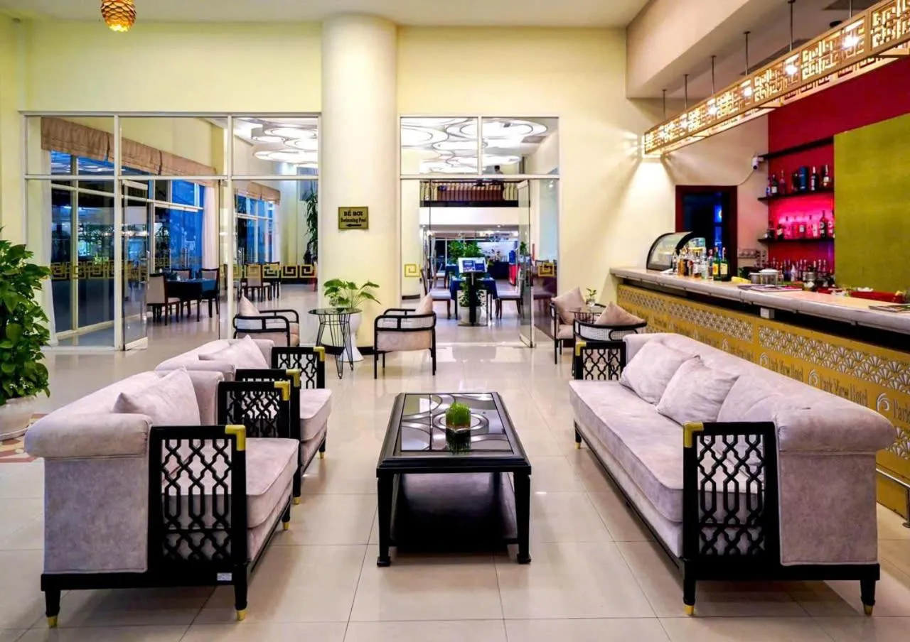 Lounge or bar in Park View Hotel