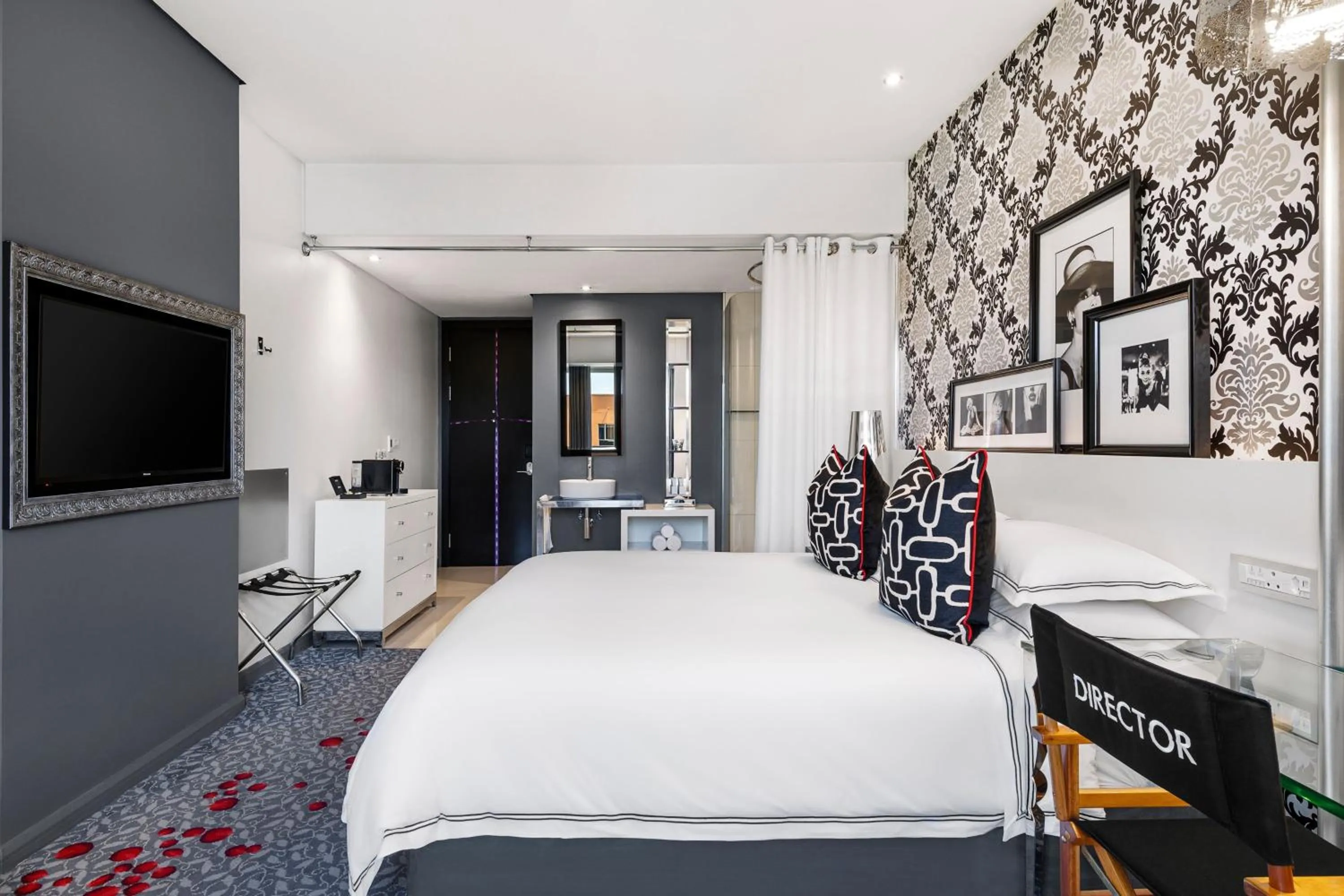 Bedroom, Bed in Protea Hotel Fire & Ice! by Marriott Johannesburg Melrose Arch