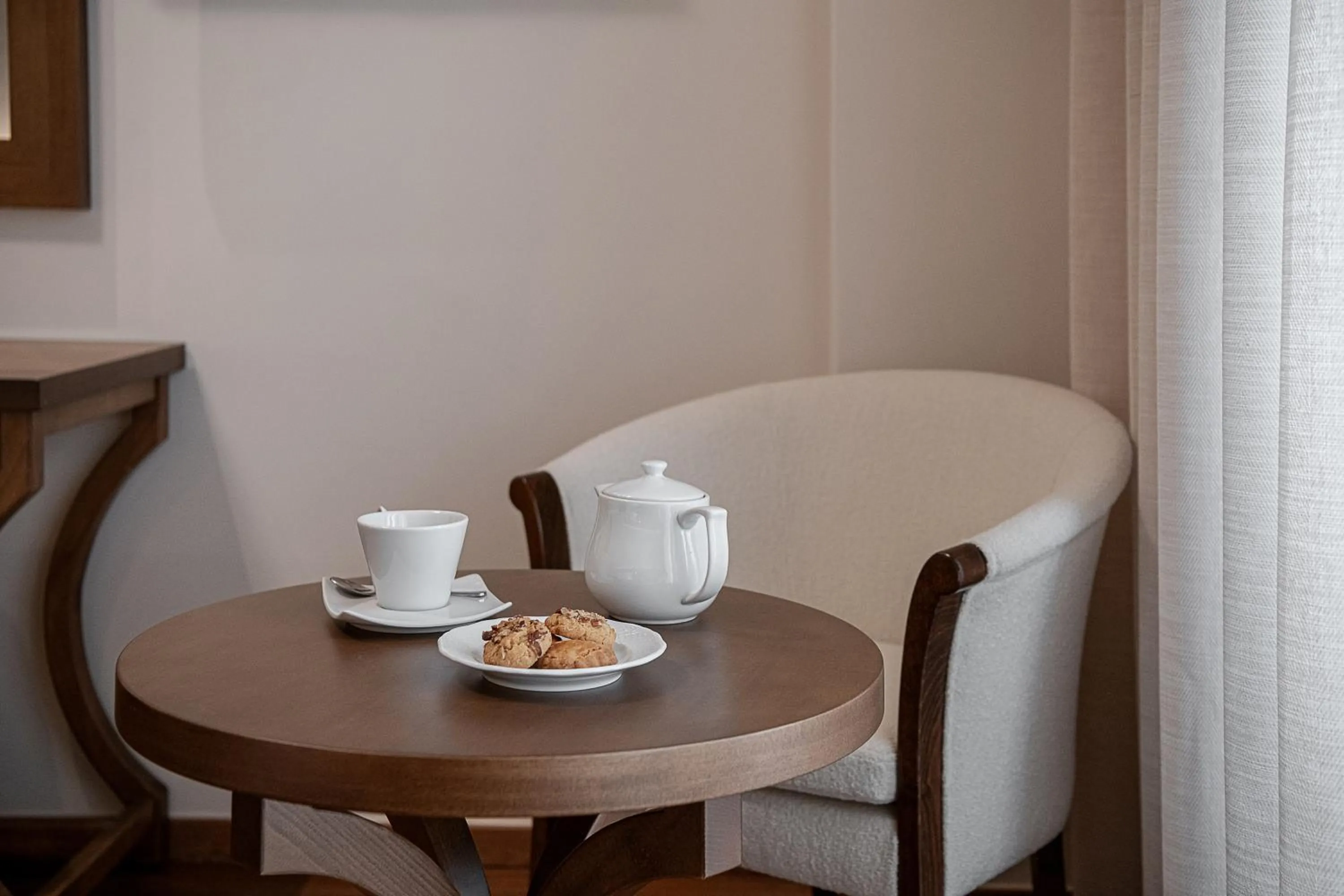 Seating area in Civitel Akali Hotel