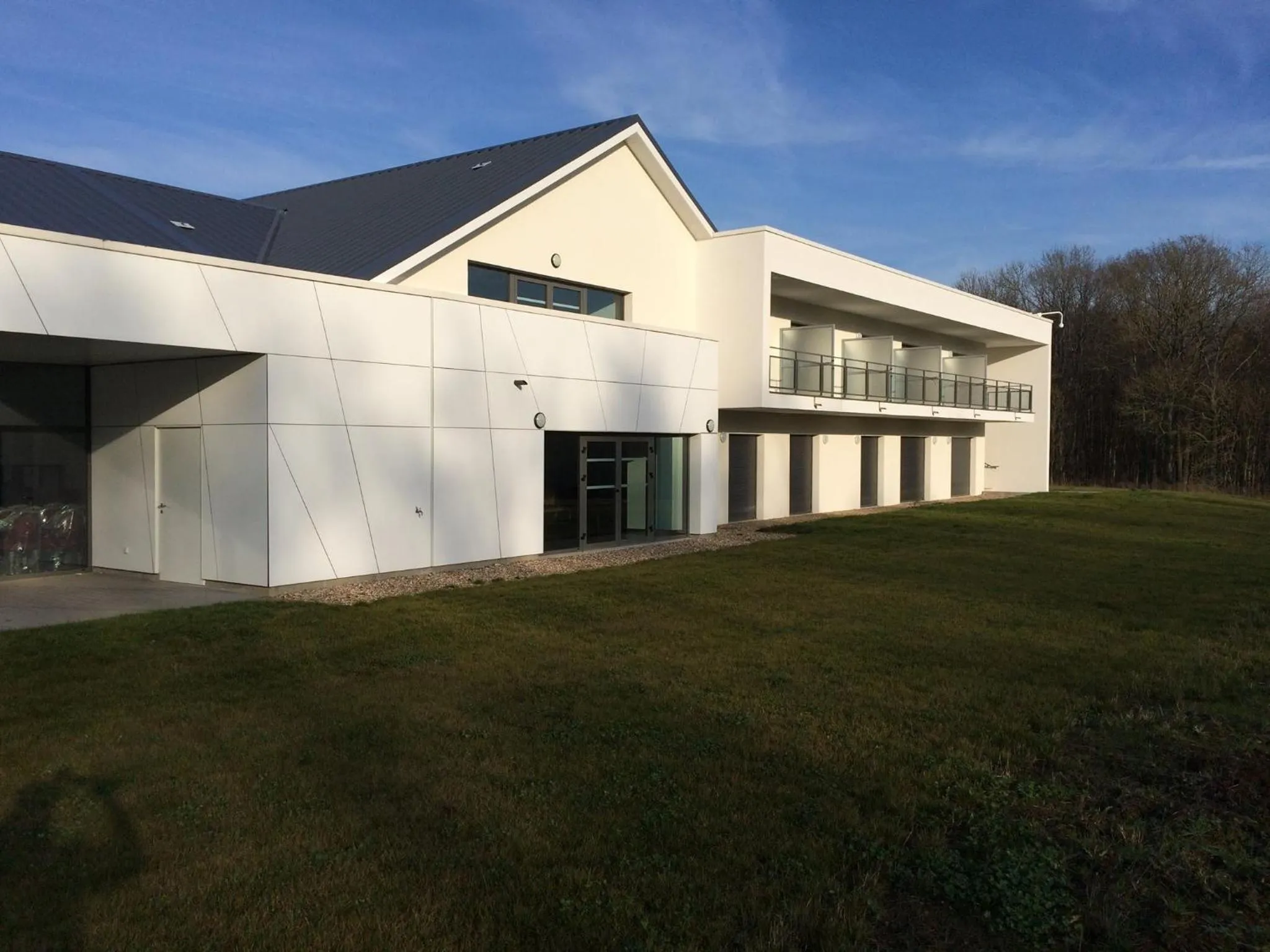 Property building in Hotel - Restaurant La Claire Forêt
