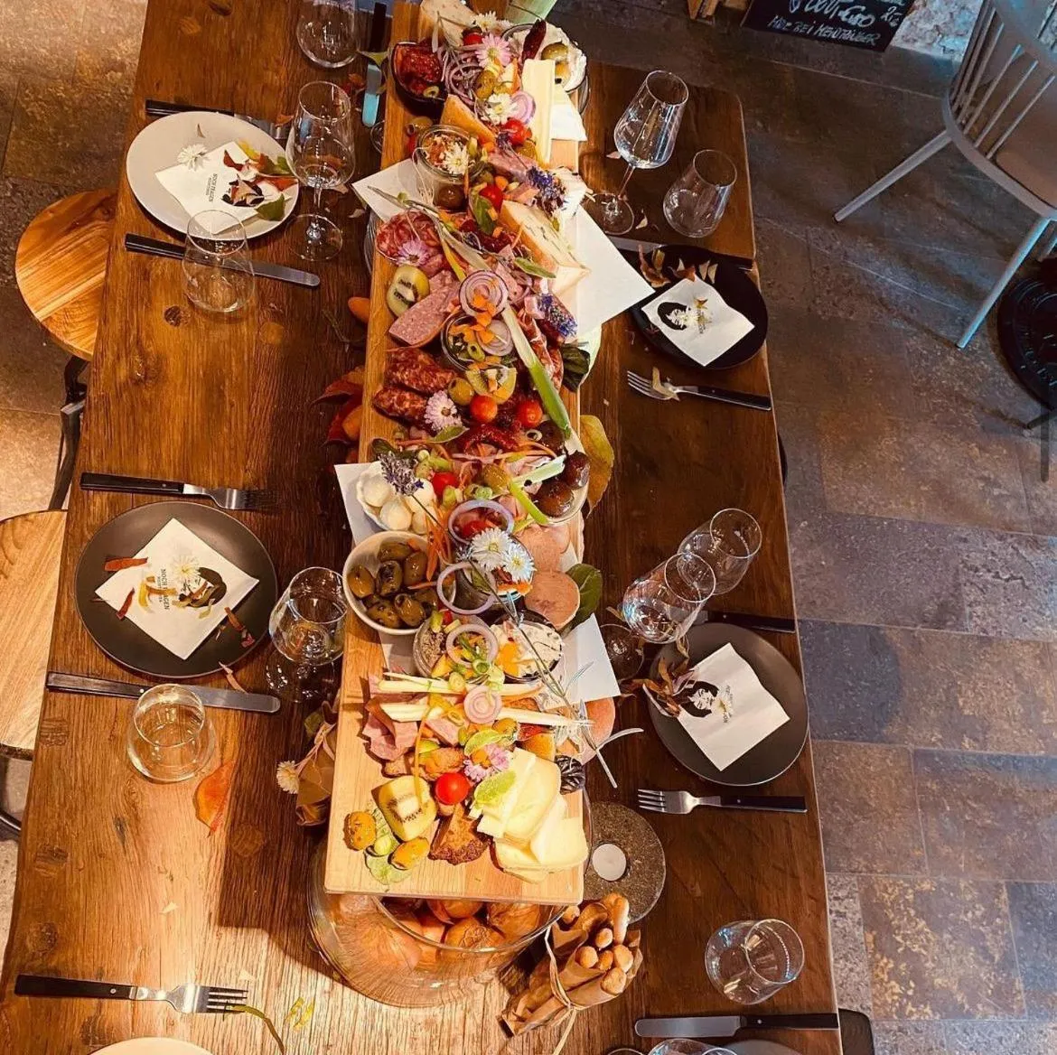 Restaurant/places to eat in Hotel / Weingut Meintzinger