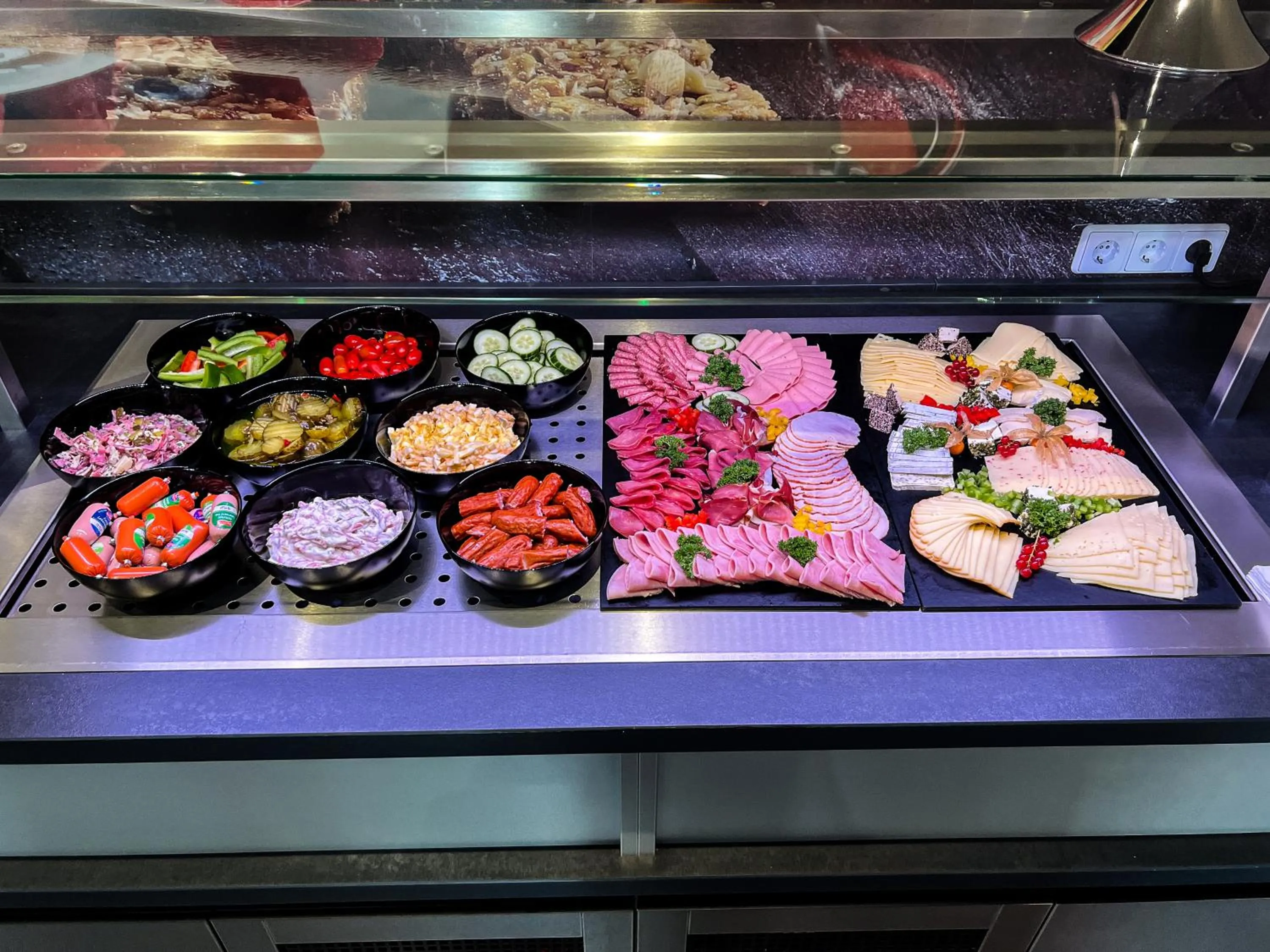 Breakfast in SKYHOTEL Merseburg