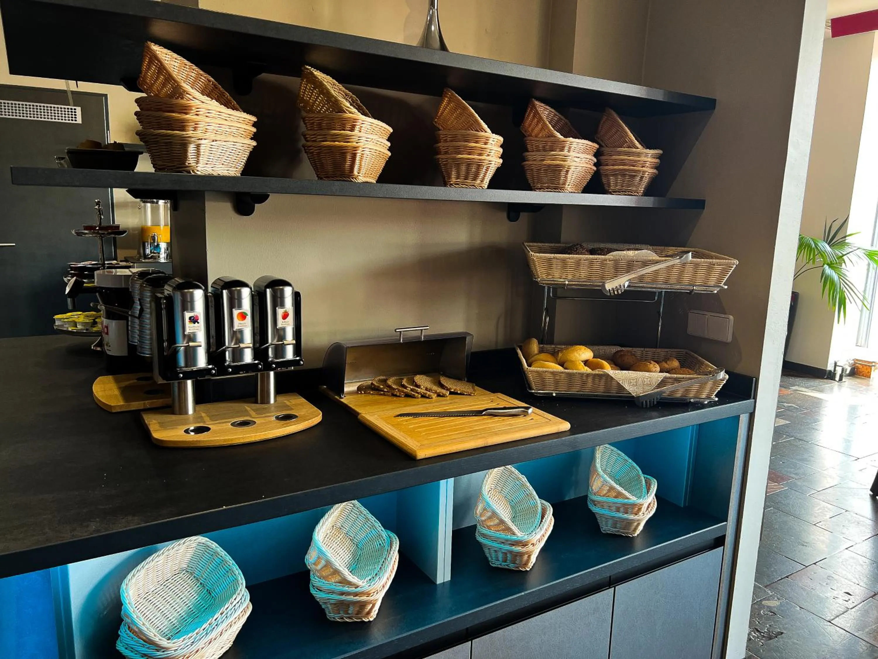 Breakfast in SKYHOTEL Merseburg