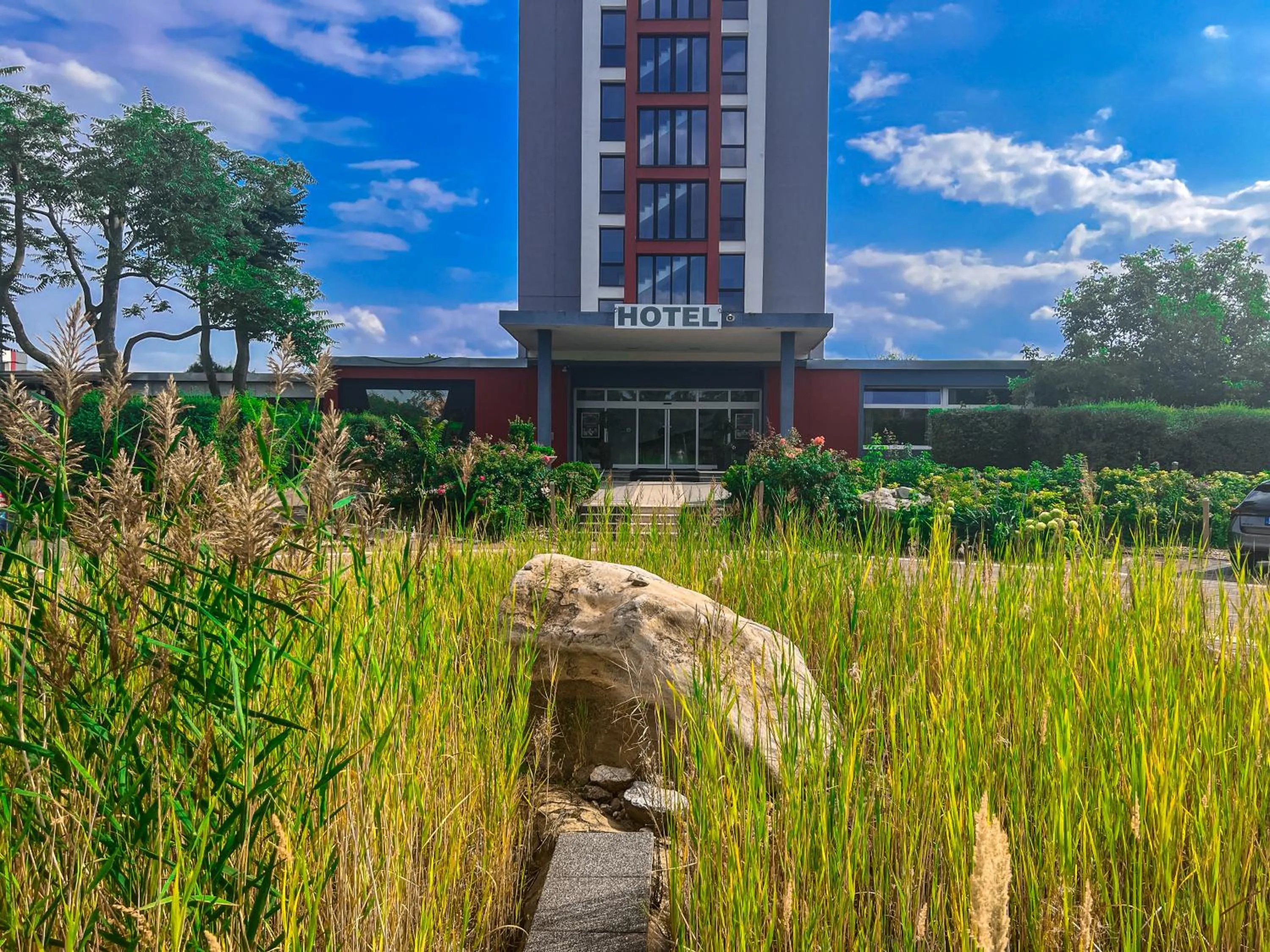 Property building in SKYHOTEL Merseburg