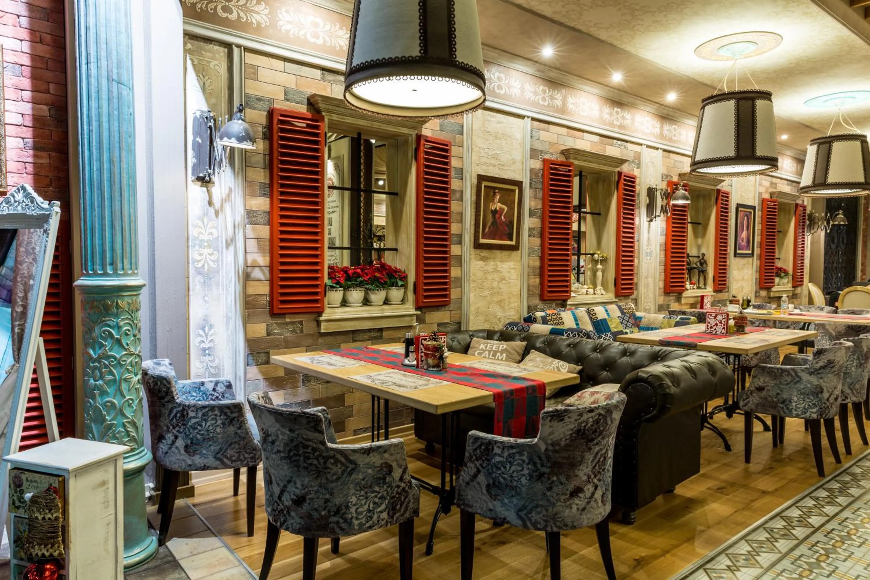 Restaurant/places to eat in Cosmopolitan Hotel & Wellness