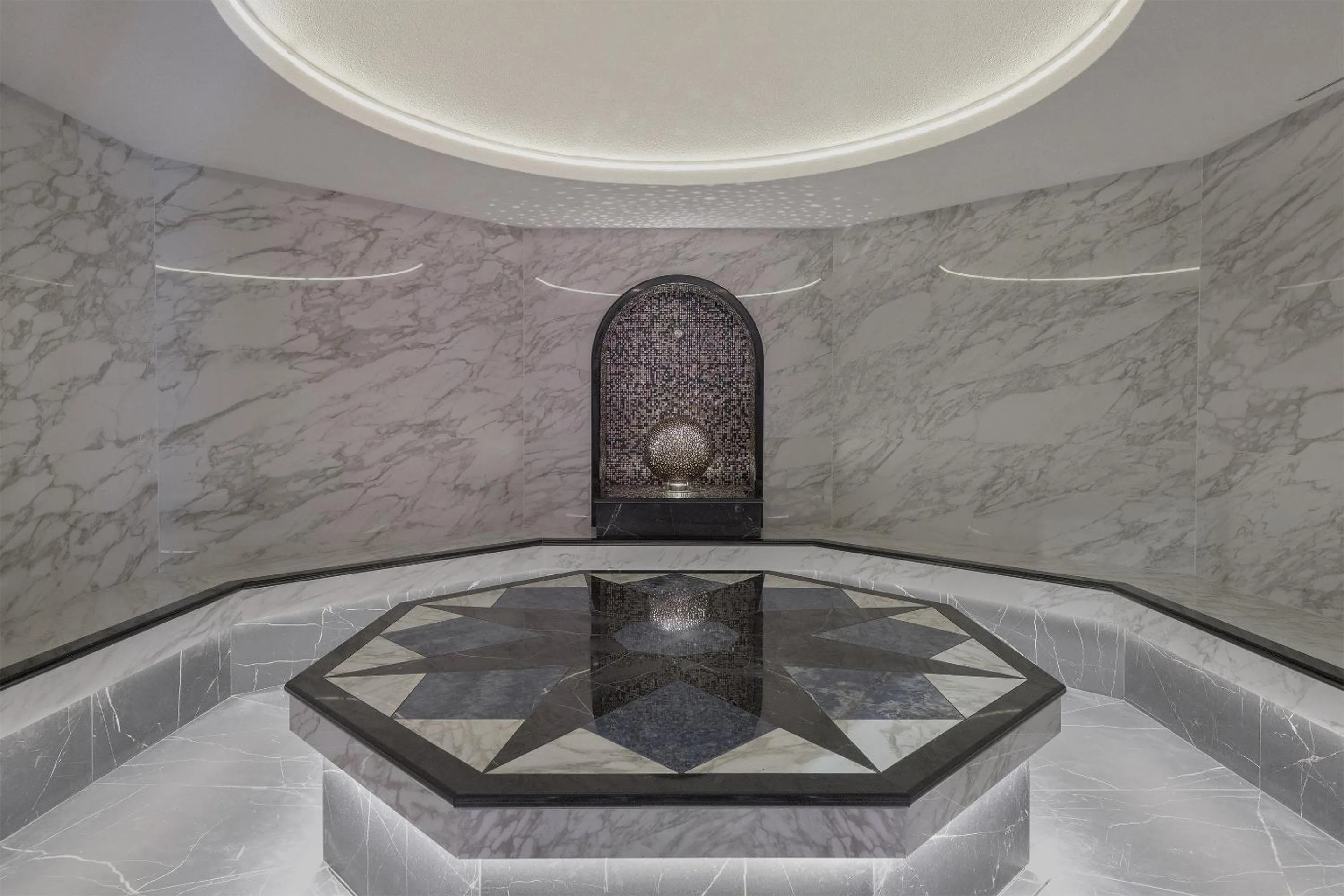 Steam room in Olympic Palace Hotel