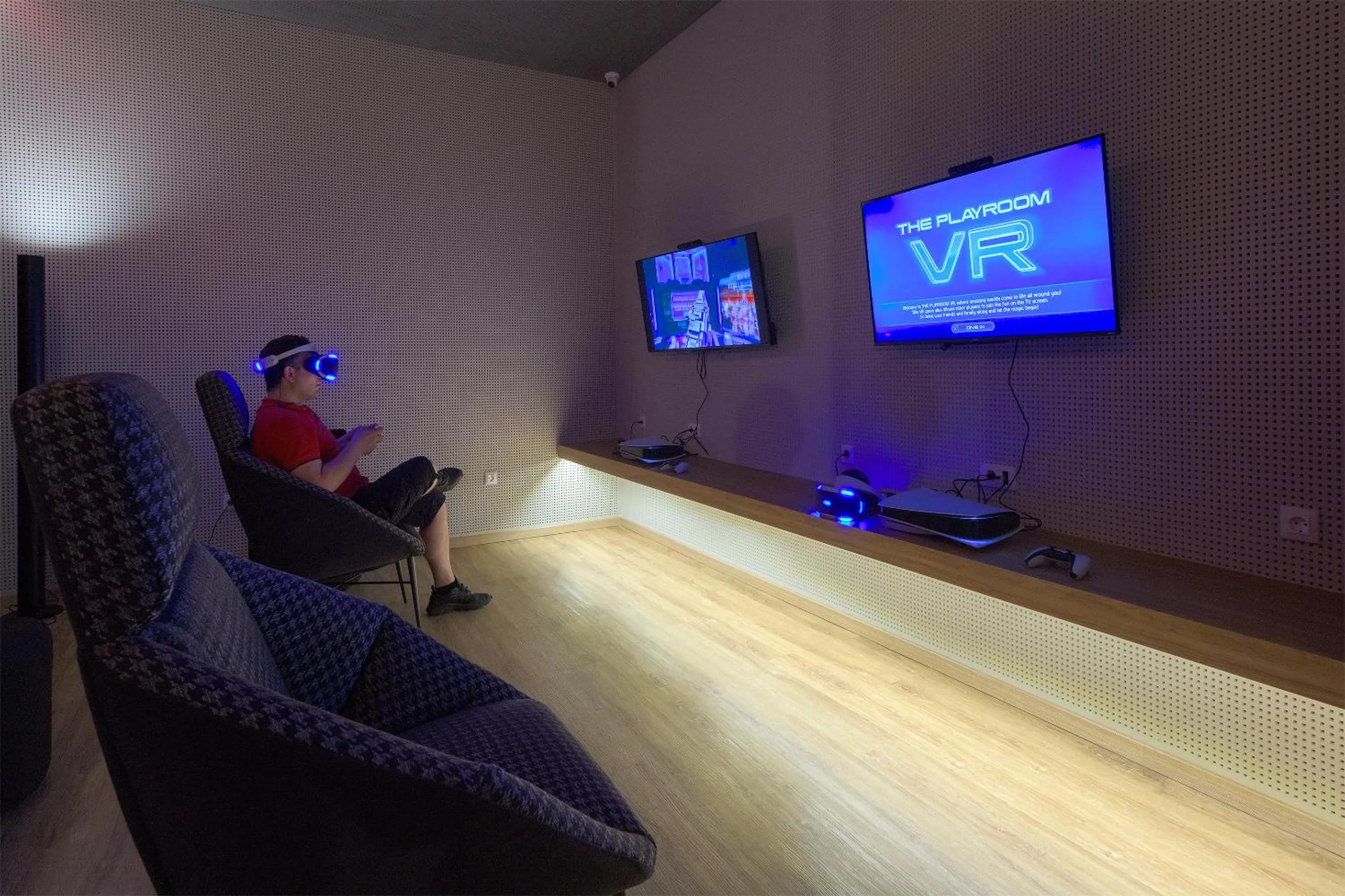 Game Room in Olympic Palace Hotel