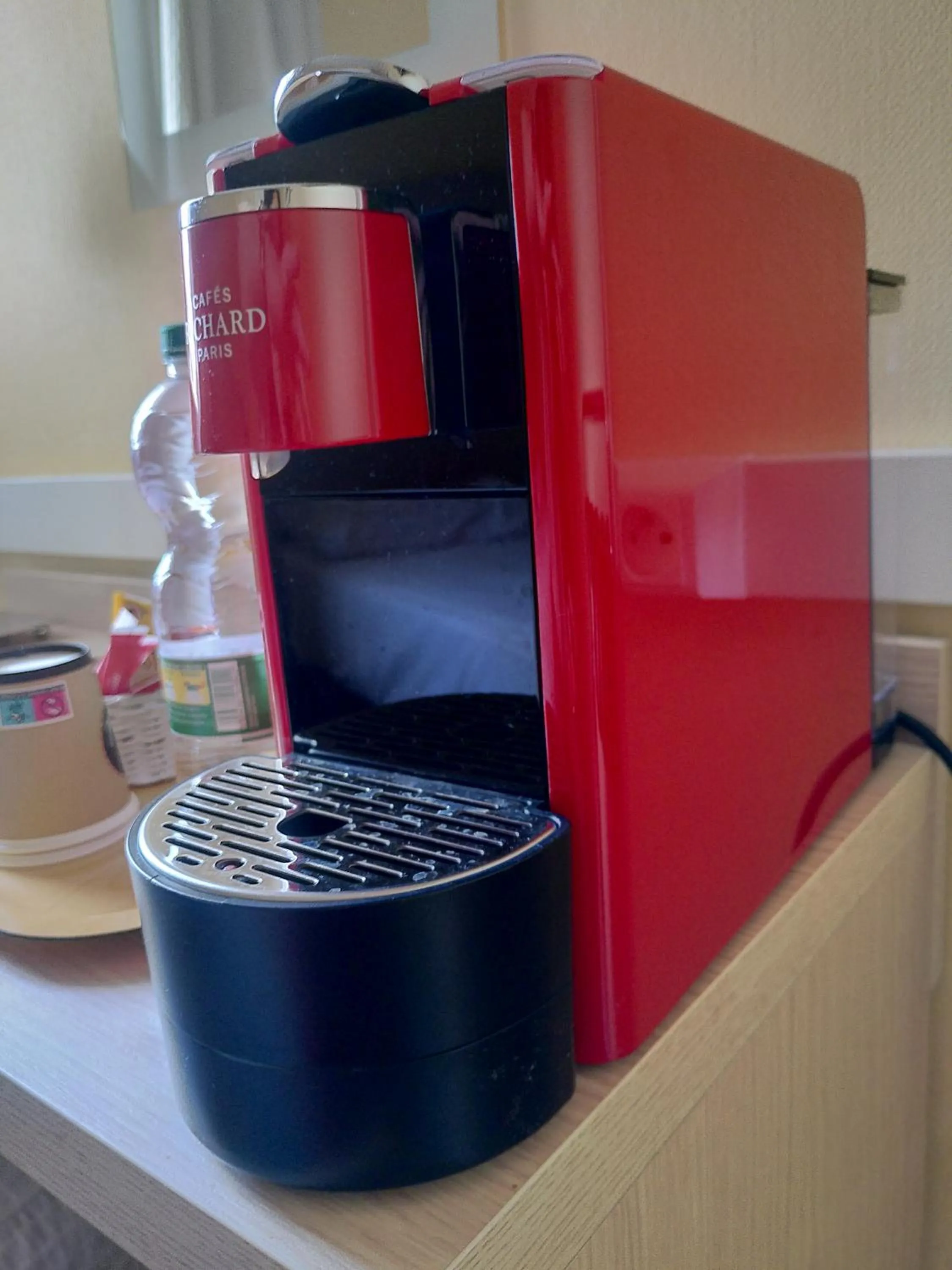 Coffee/tea facilities in Hôtel Causse Comtal Rodez, The Originals Relais