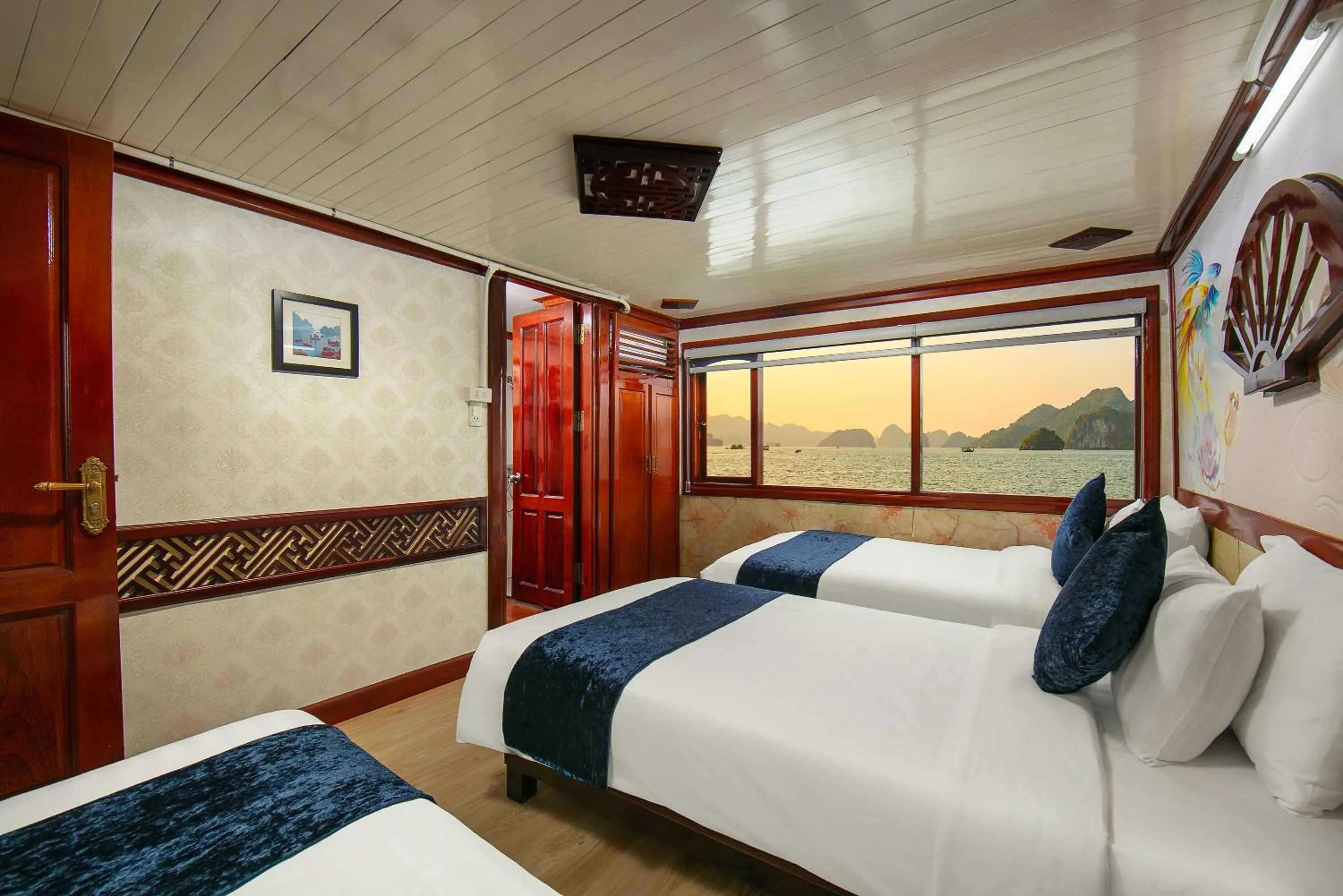 Bedroom, Bed in Fantasea Imperial Cruise